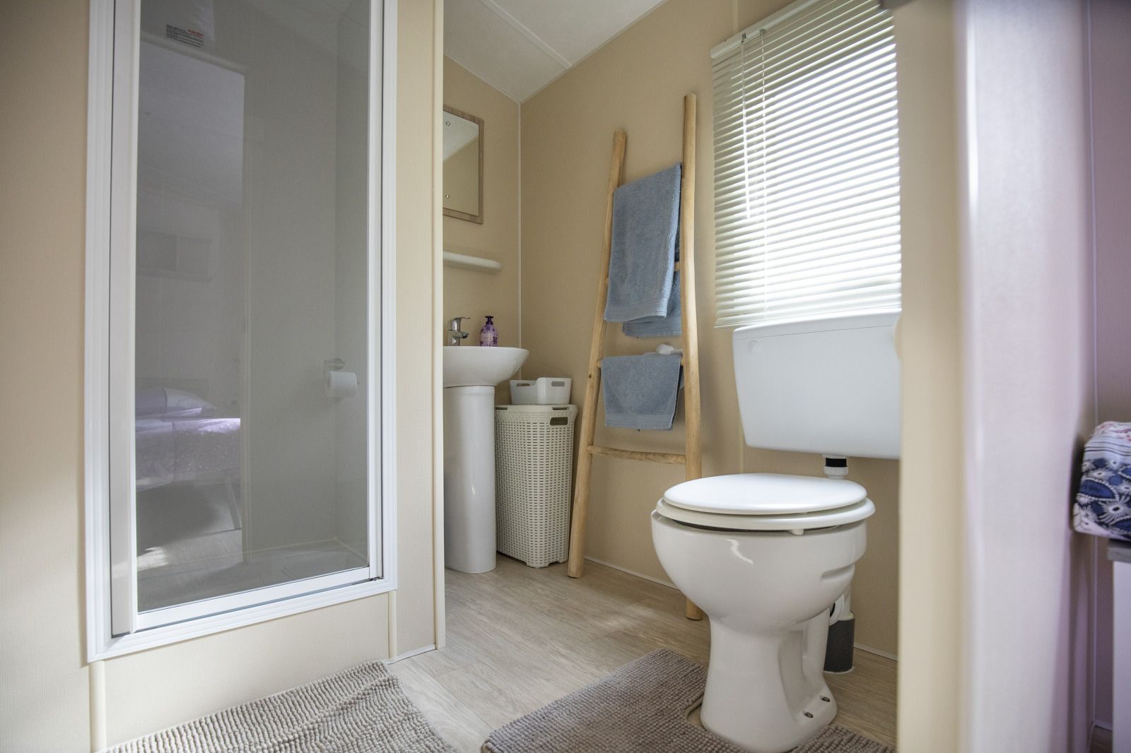 Guest house 603417 - Holiday property Schouwen-Duiveland - ZE648