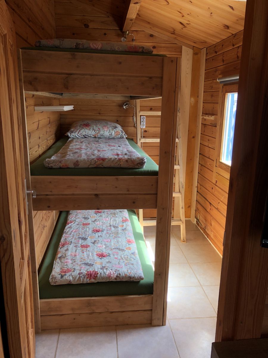 Badezimmer mit Dusche im Ferienhaus ZE1418, Sint-Annaland, Zeeland.