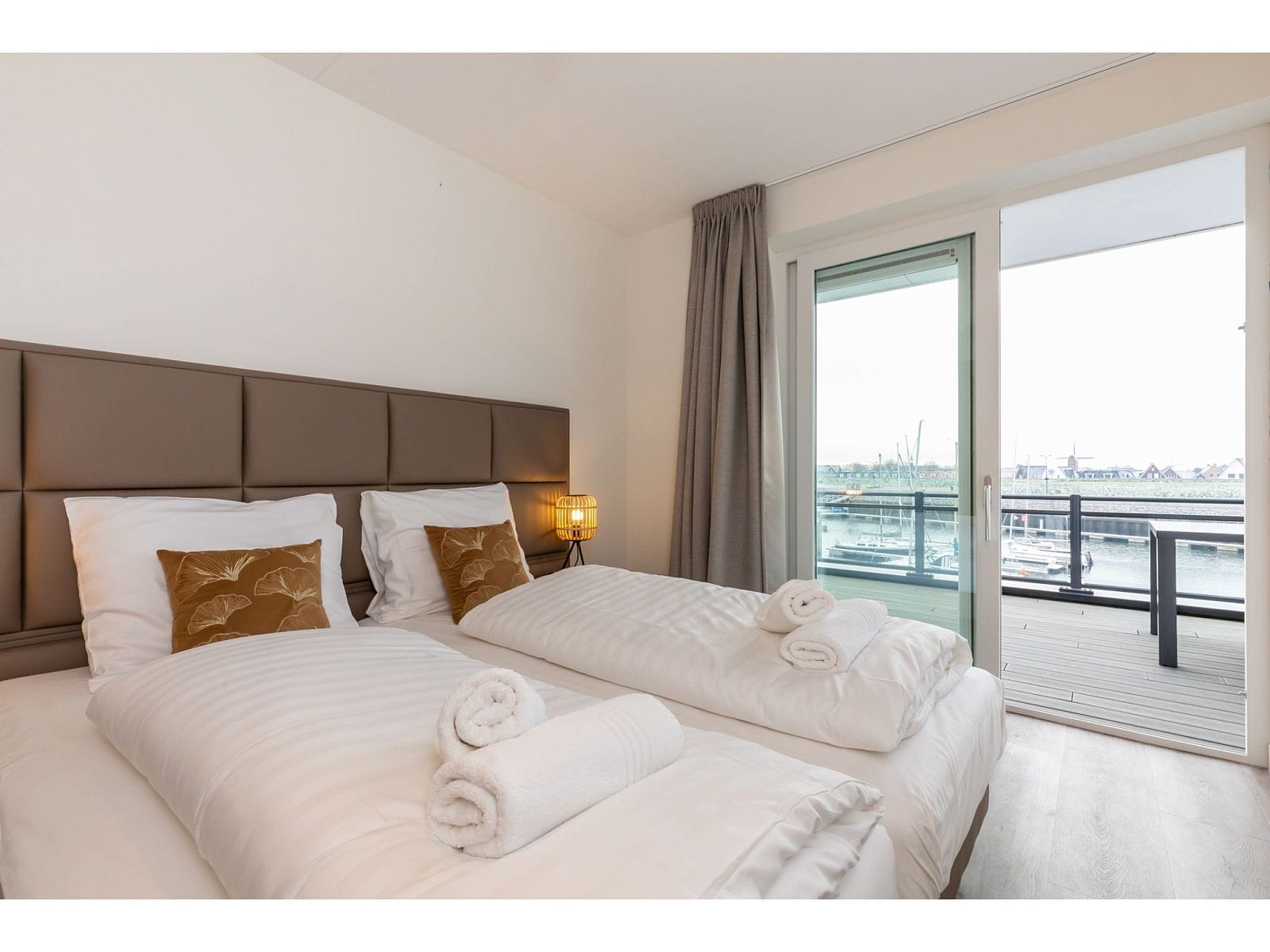 Guest house 610181 - Apartment Tholen - Havenweg 8-14