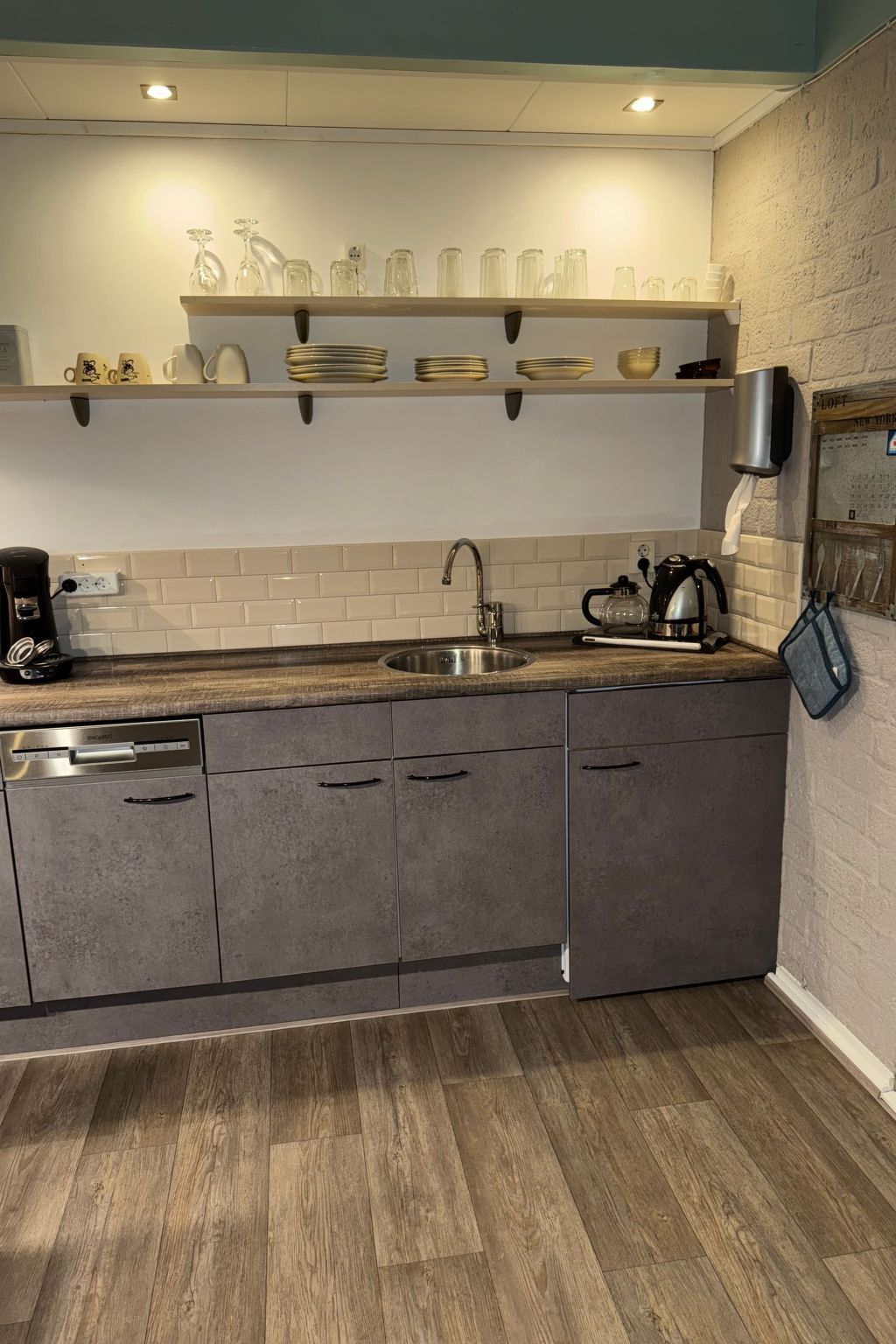 Guest house 610410 - Holiday property Tholen - Vakantiehuis "Wellness-Ferienhaus"