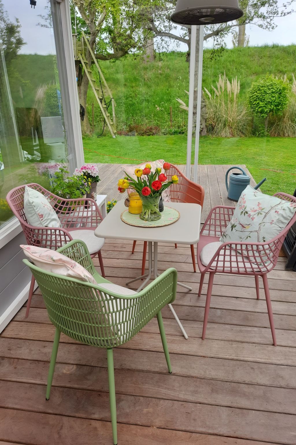 Guest house 610411 - Holiday property Tholen - Vakantiehuis Schöne Familien-Ferienwohnung in Zeeland