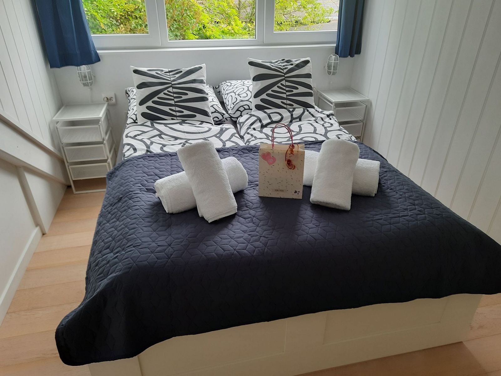 Guest house 610411 - Holiday property Tholen - Vakantiehuis Schöne Familien-Ferienwohnung in Zeeland