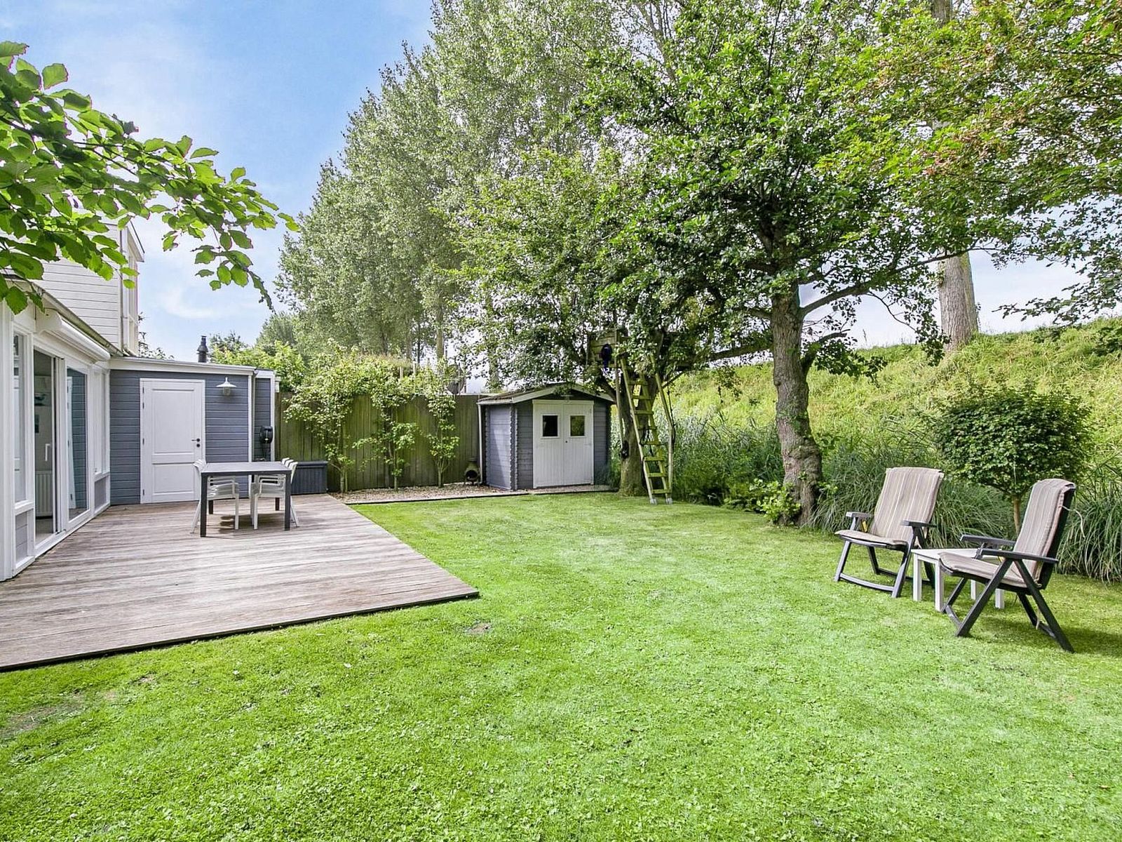 Guest house 610411 - Holiday property Tholen - Vakantiehuis Schöne Familien-Ferienwohnung in Zeeland