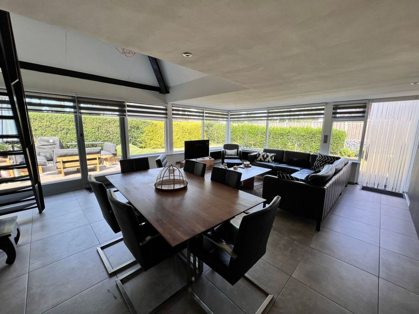 Guest house 610467 - Holiday property Tholen - Vakantiehuis in Stavenisse mit gemütlicher Terrasse