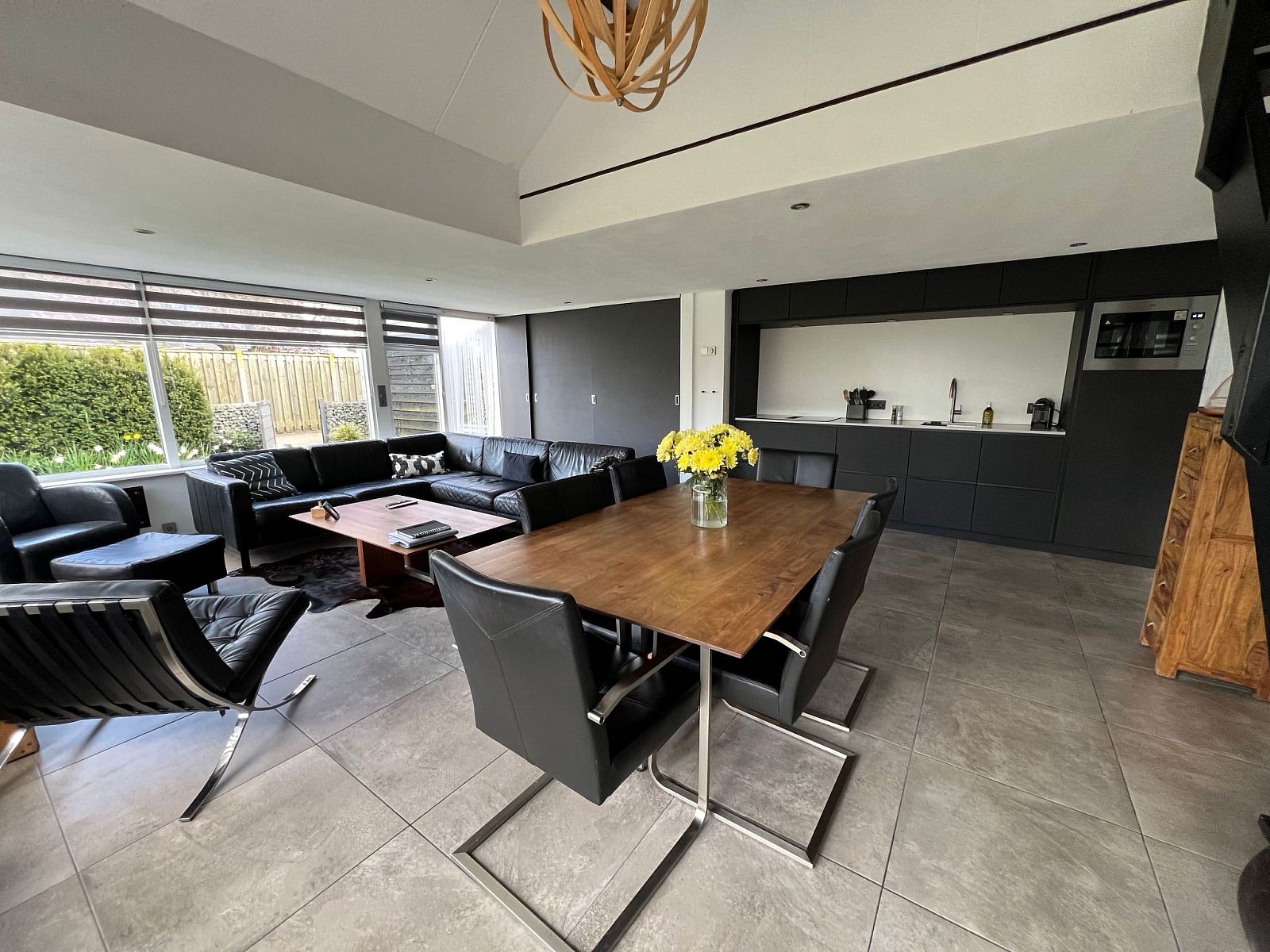 Guest house 610467 - Holiday property Tholen - Vakantiehuis in Stavenisse mit gemütlicher Terrasse