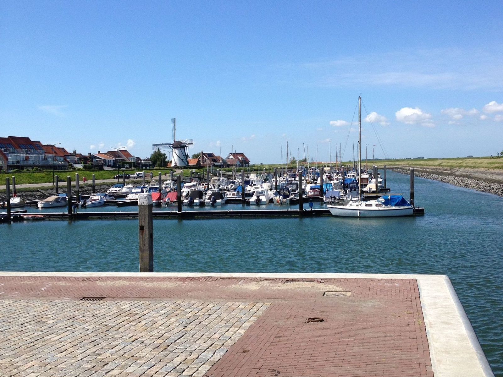 Guest house 610472 - Holiday property Tholen - Vakantiehuis in einem familienfreundlichen Ferienpark