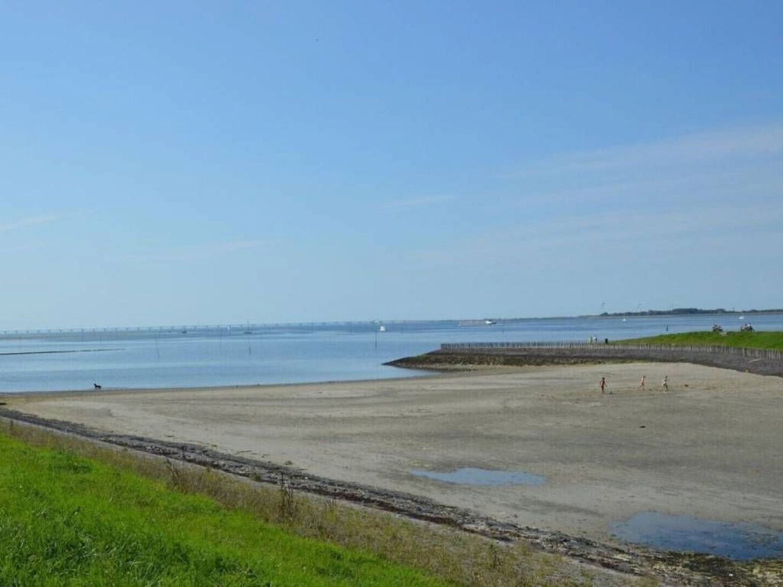 Guest house 610478 - Holiday property Tholen - Vakantiehuis "Buurtweg 121"