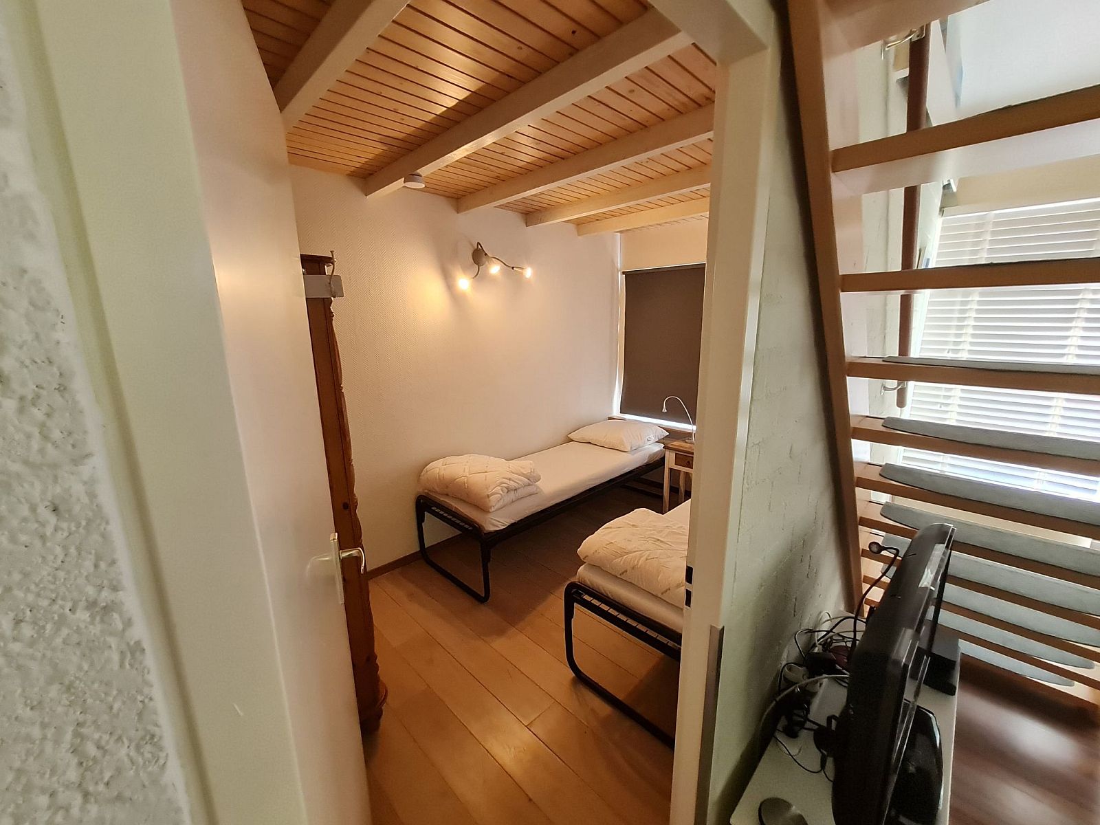 Guest house 610478 - Holiday property Tholen - Vakantiehuis "Buurtweg 121"