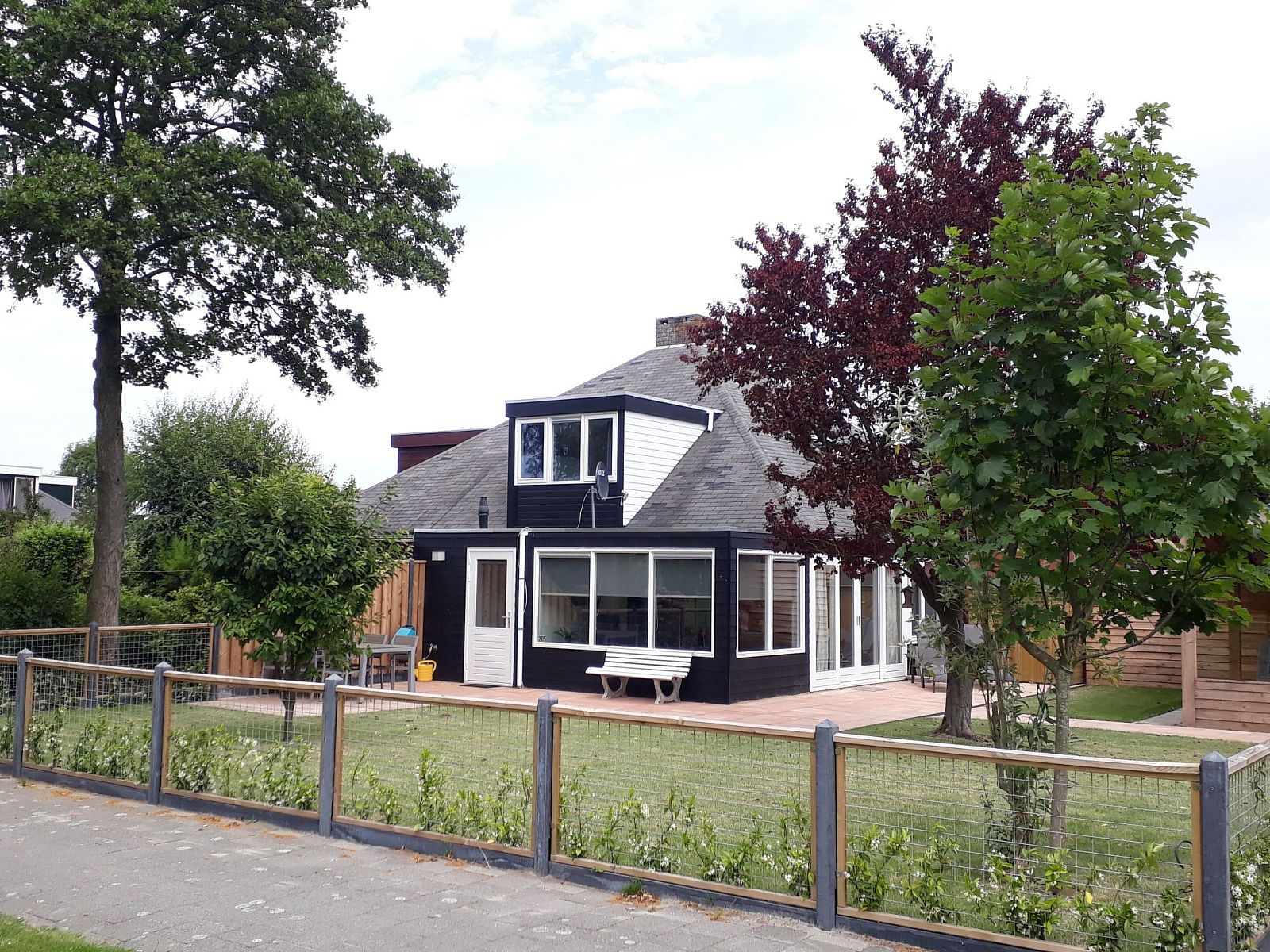 Guest house 610479 - Holiday property Tholen - Vakantiehuis am Meer in Zeeland