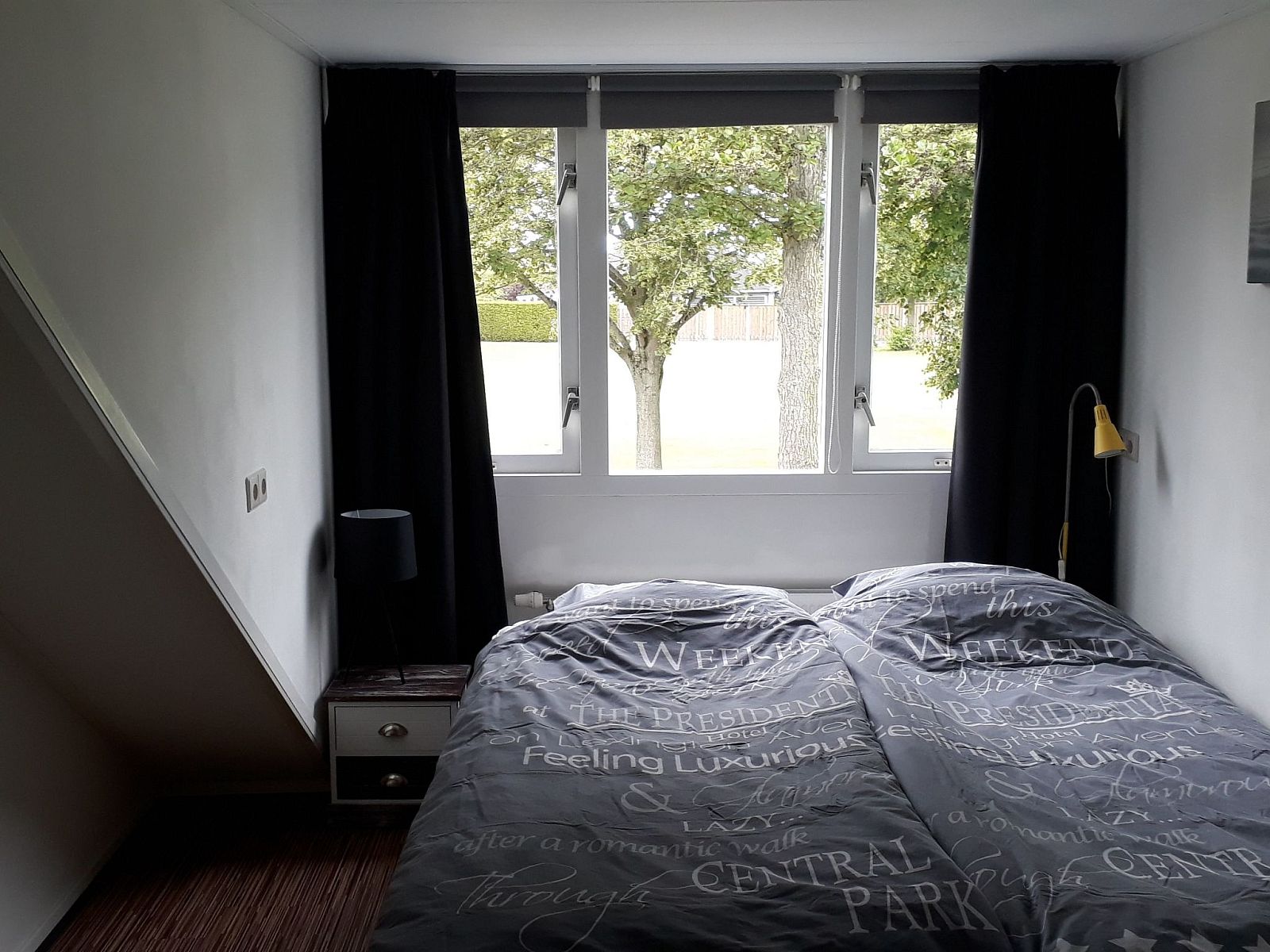 Guest house 610479 - Holiday property Tholen - Vakantiehuis am Meer in Zeeland