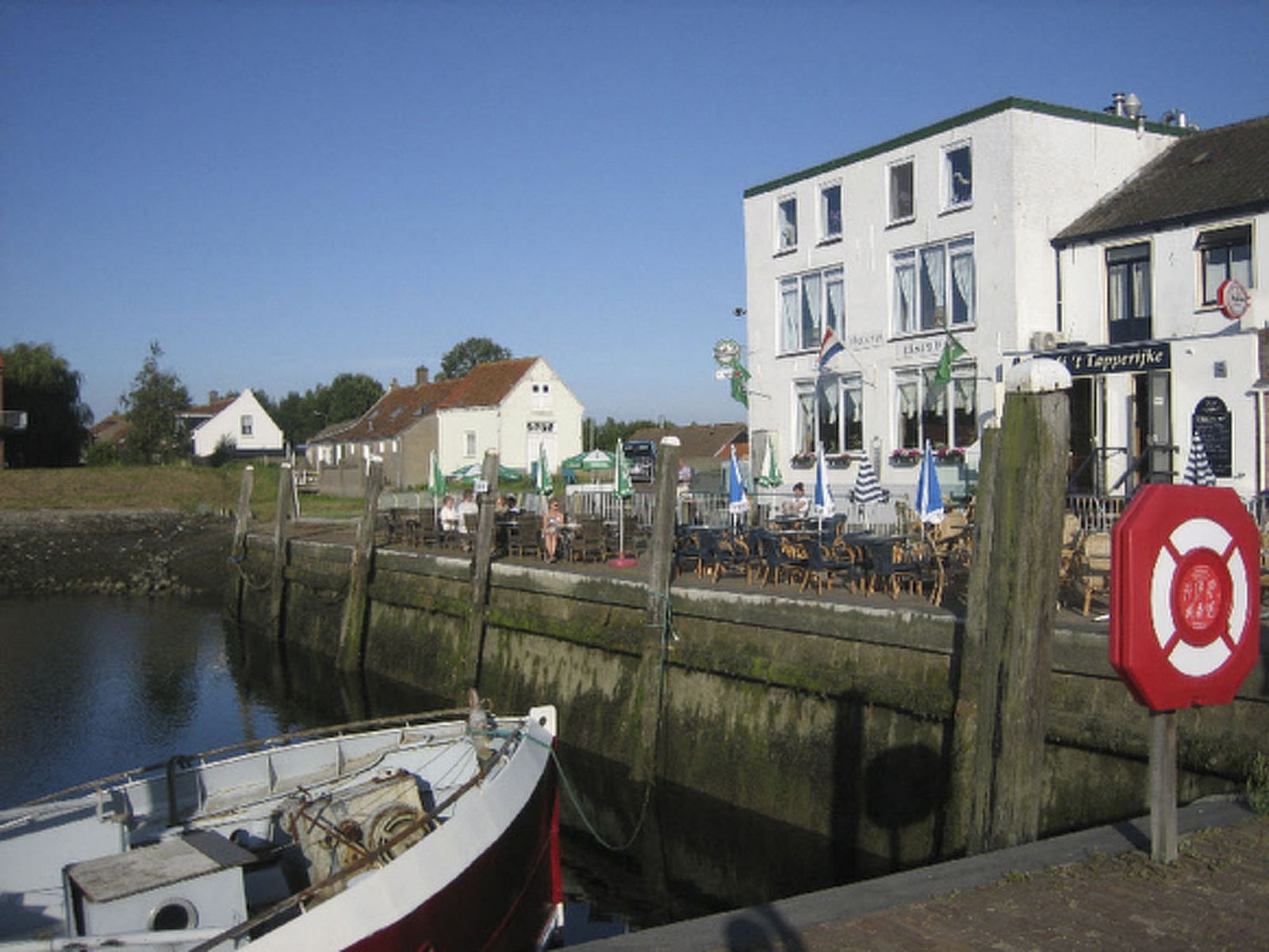 Guest house 610482 - Holiday property Tholen - Vakantiehuis "Buurtweg 61"