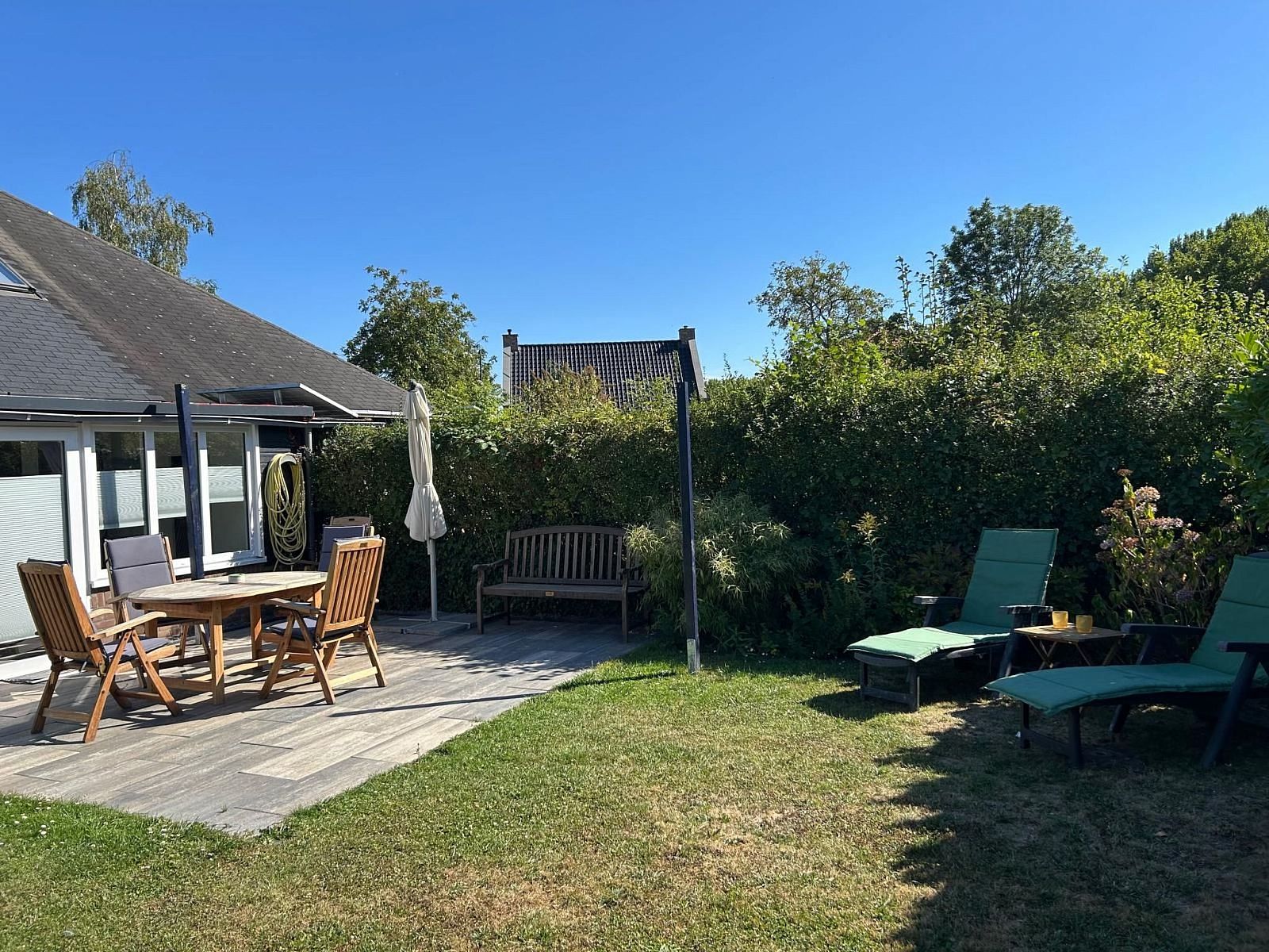 Guest house 610485 - Holiday property Tholen - Vakantiehuis Buurtweg 13