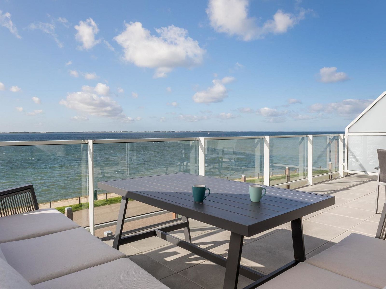 Verblijf 611036 - Vakantiewoning Tholen - Vakantiehuis De DijkSuite