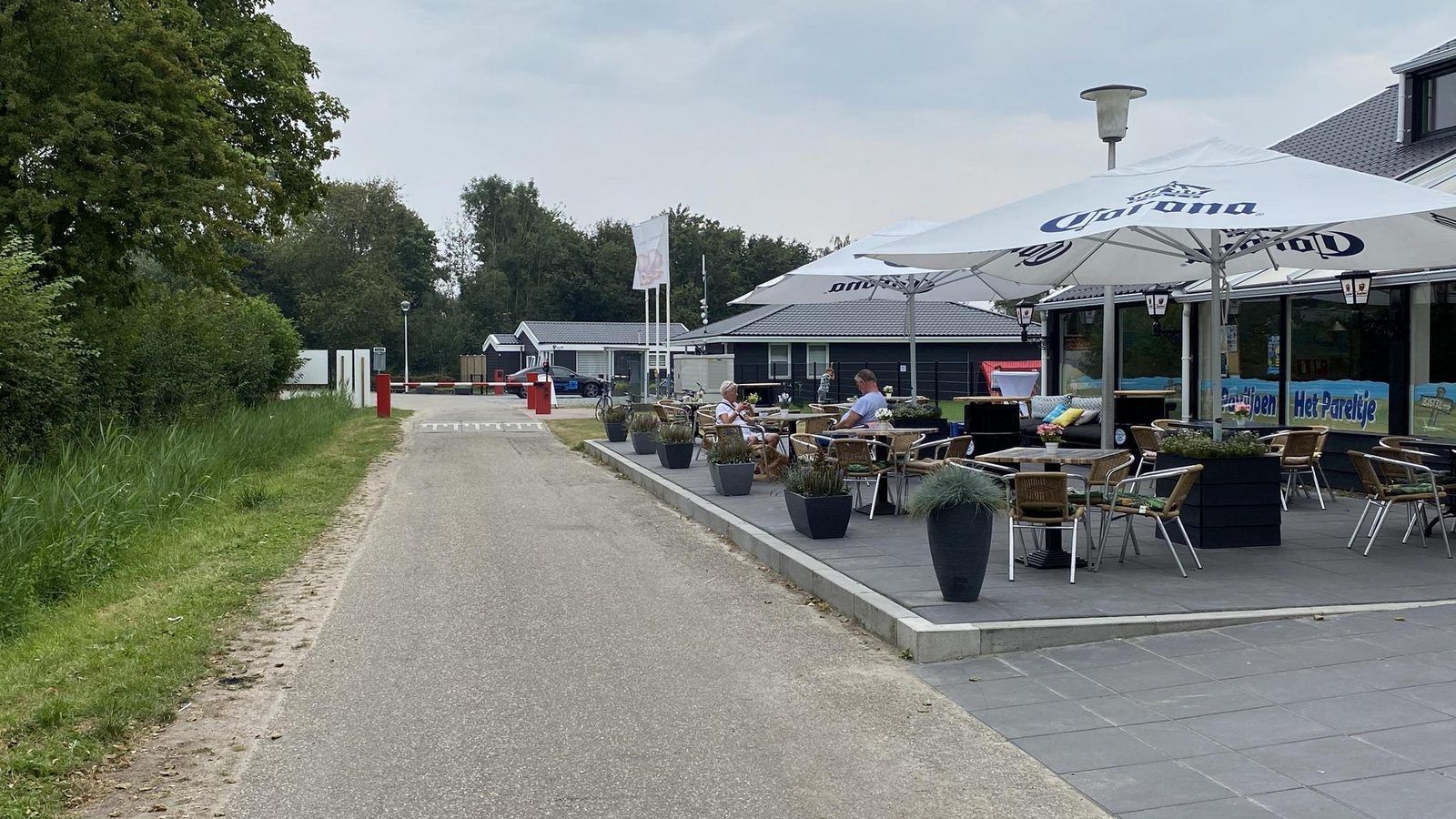 Guest house 611066 - Holiday property Tholen - VZ2411 Luxe vakantiechalet in Scherpenisse