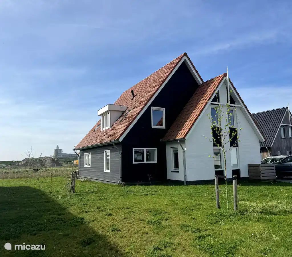 Guest house 611072 - Holiday property Tholen - Villa Rein II