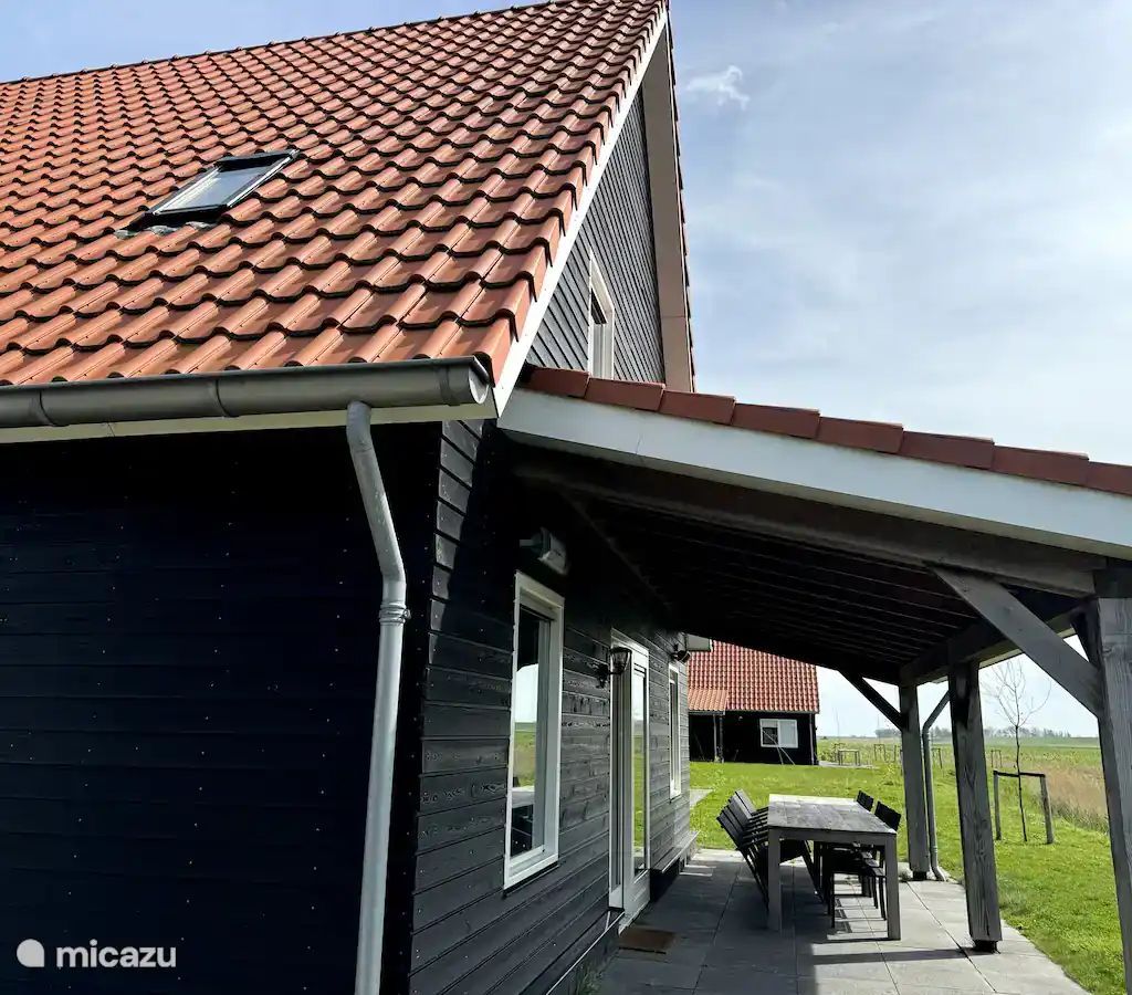 Guest house 611072 - Holiday property Tholen - Villa Rein II