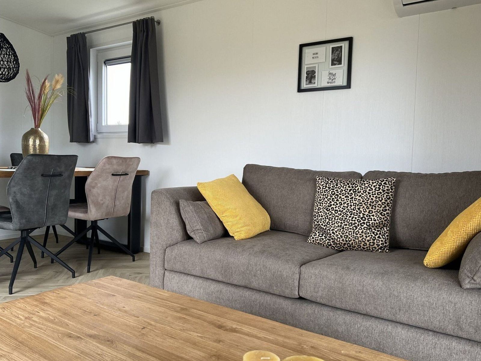 Verblijf 611081 - Vakantiewoning Tholen - Vakantiehuis Vakantiepark de Zeeuwse Parel - Dijkzicht 4p