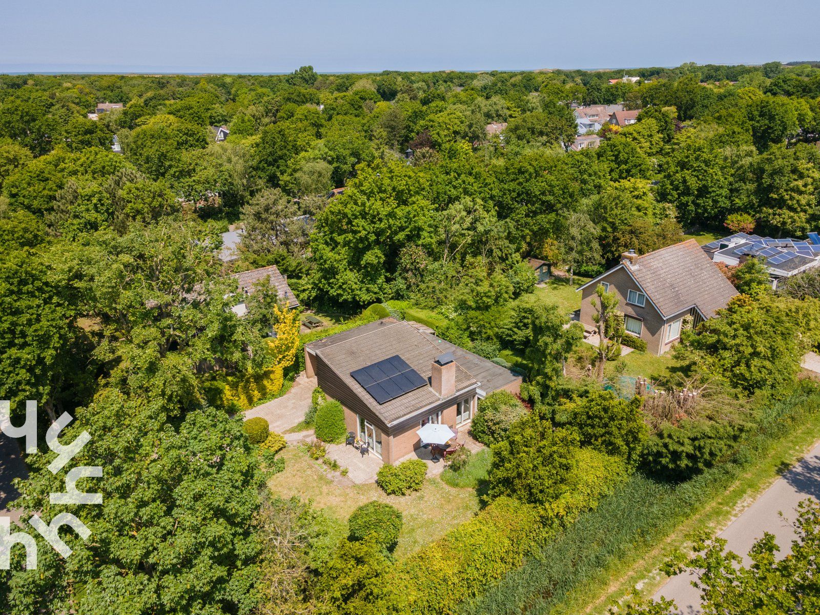 Slaapkamer met tweepersoonsbed in vakantiehuis ZE098, Oostkapelle, Walcheren.