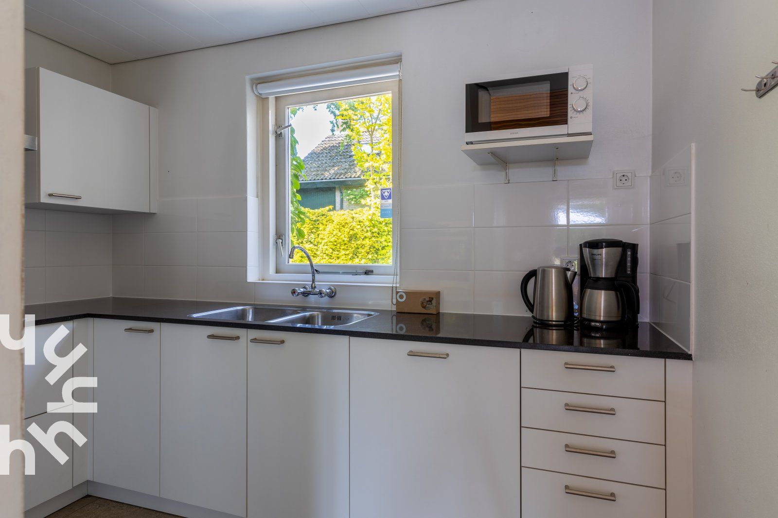 Omgeving van vakantiehuis ZE098 in Oostkapelle, Walcheren, met uitzicht op de natuur.