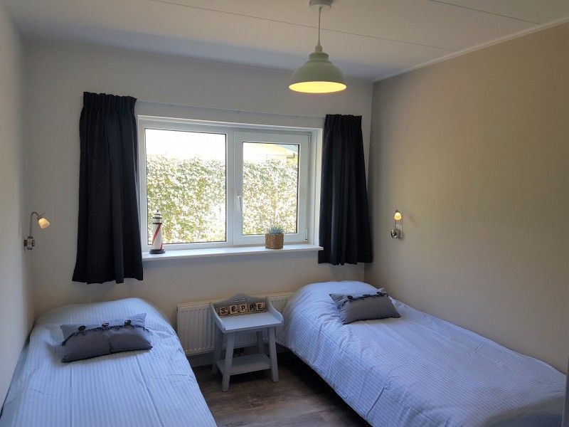 Guest house 6202102 - Bungalow Walcheren - Randduinweg 23