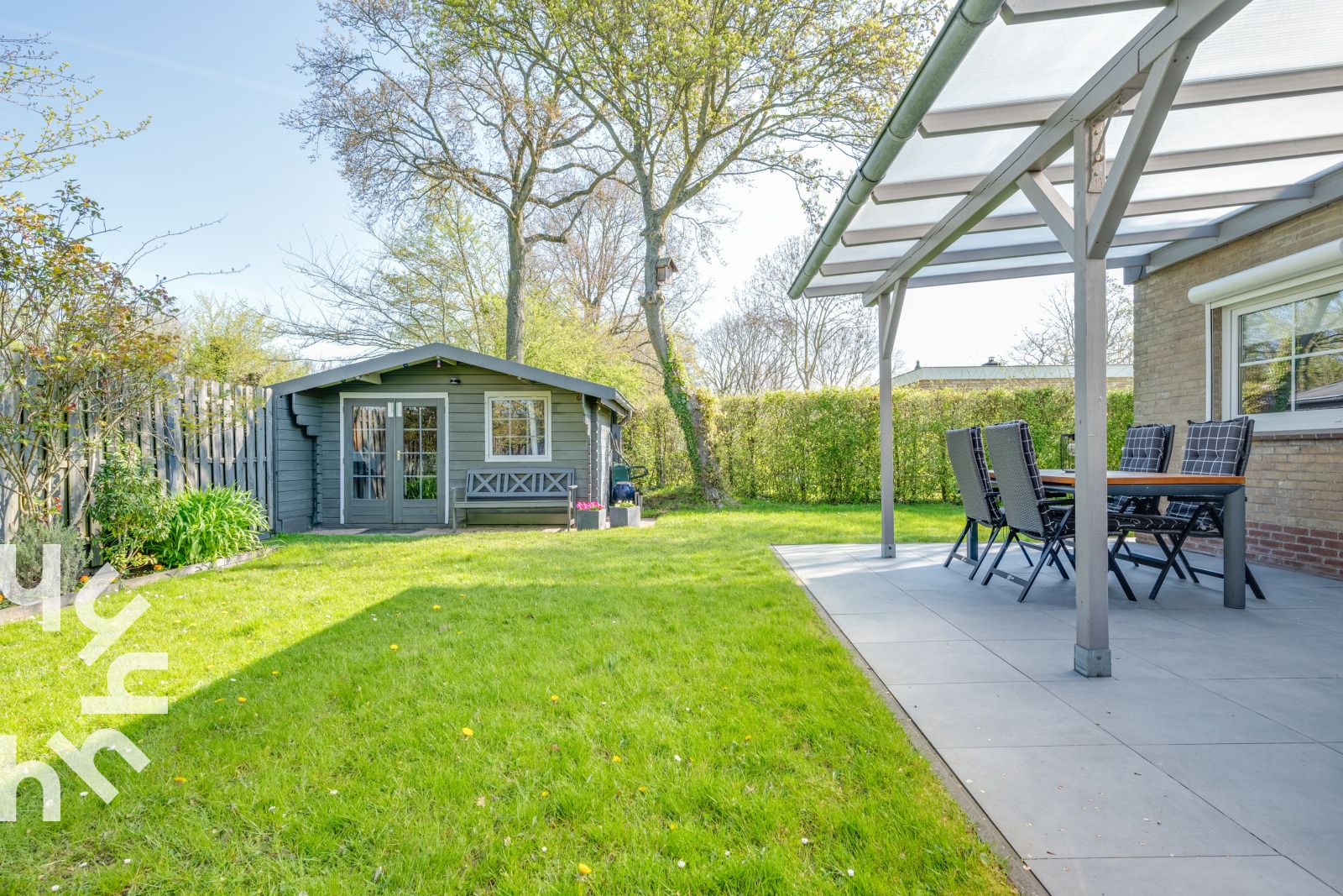 Garden and terrace of vacation home ZE742 in Oostkapelle, Walcheren.