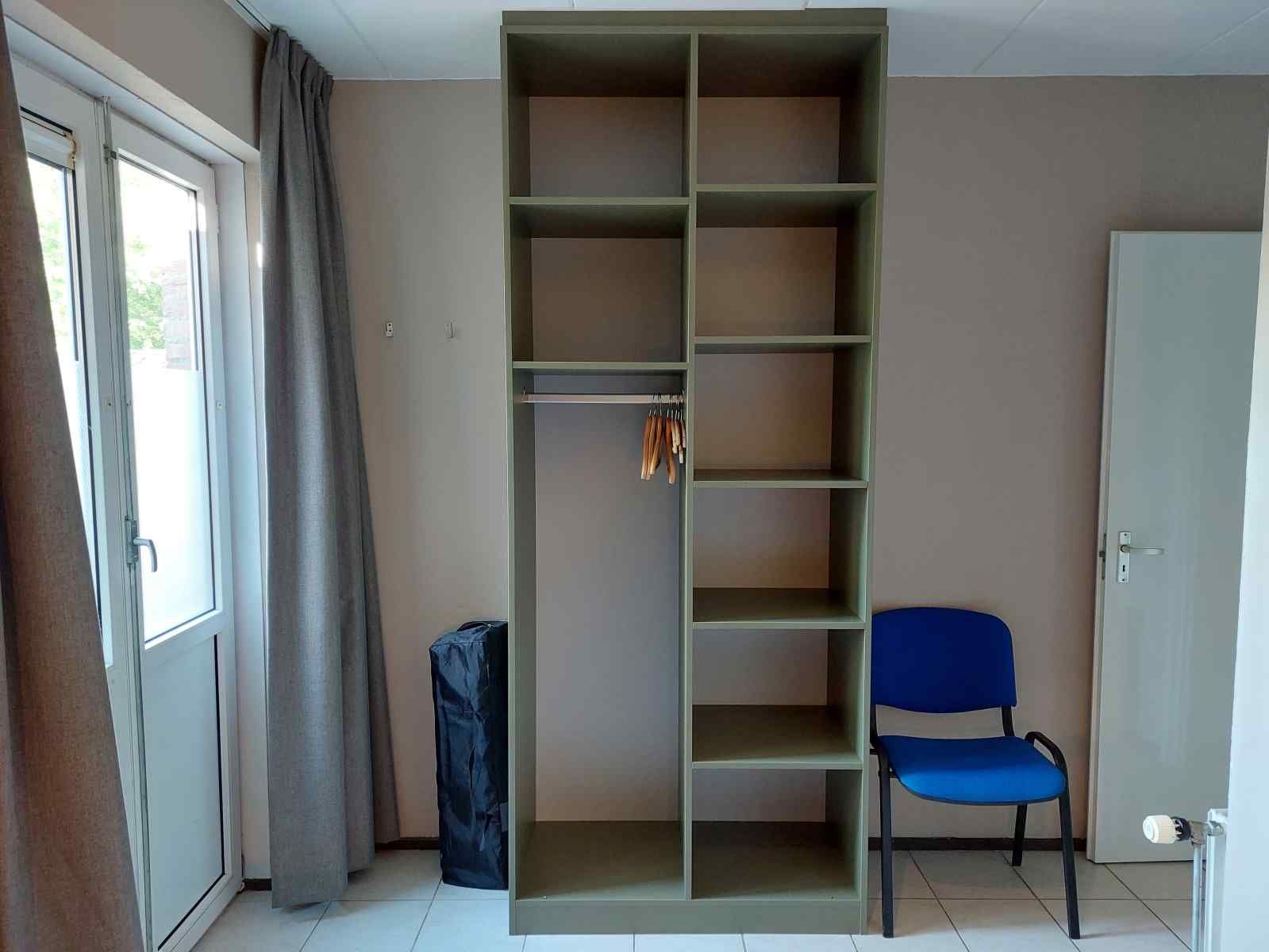 Veranda und Garten in ZE319 Ferienhaus Oostkapelle Walcheren zur Entspannung