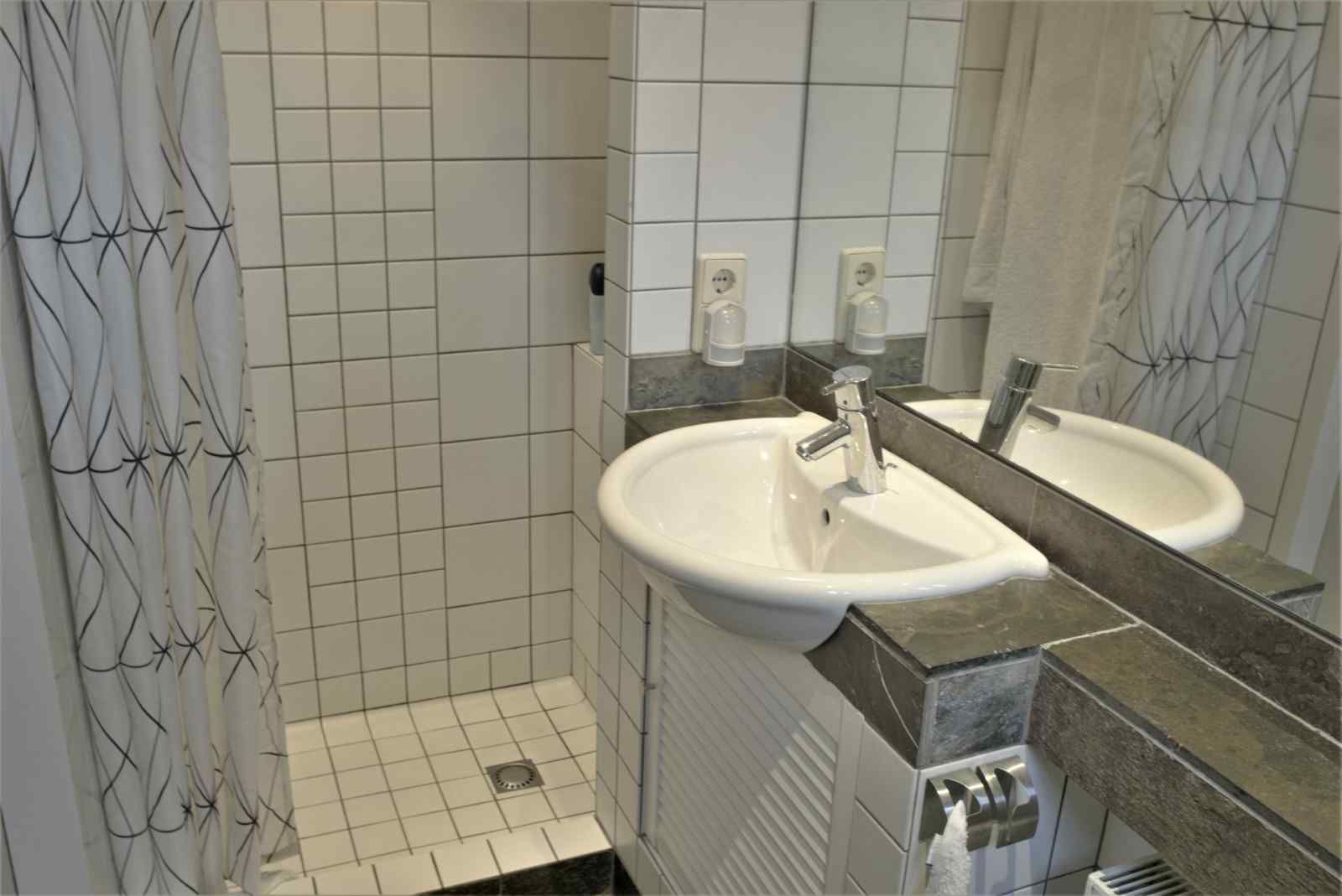 Stilvolle Sitzecke im Wohnzimmer des Ferienhauses ZE1298 Oostkapelle.