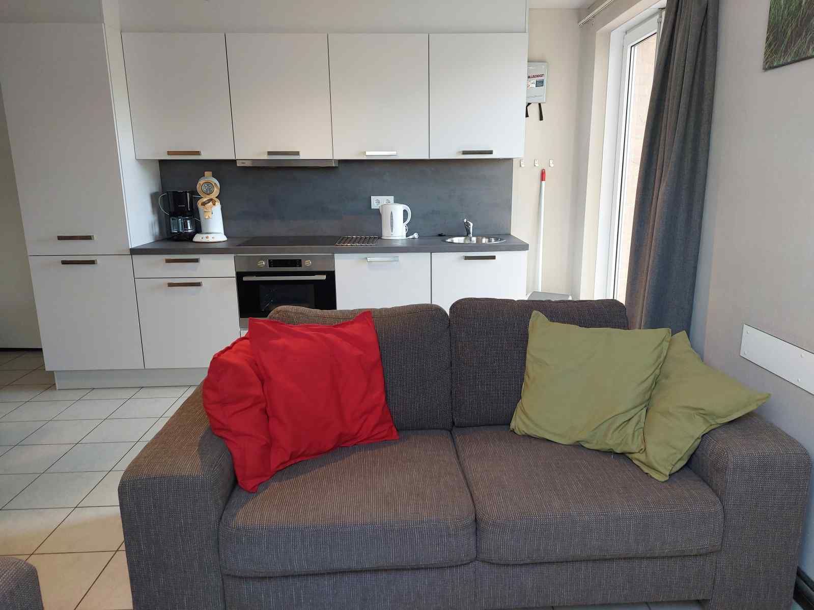 Adembenemende zonsondergang aan het strand nabij ZE322 in Oostkapelle, Walcheren, Zeeland.