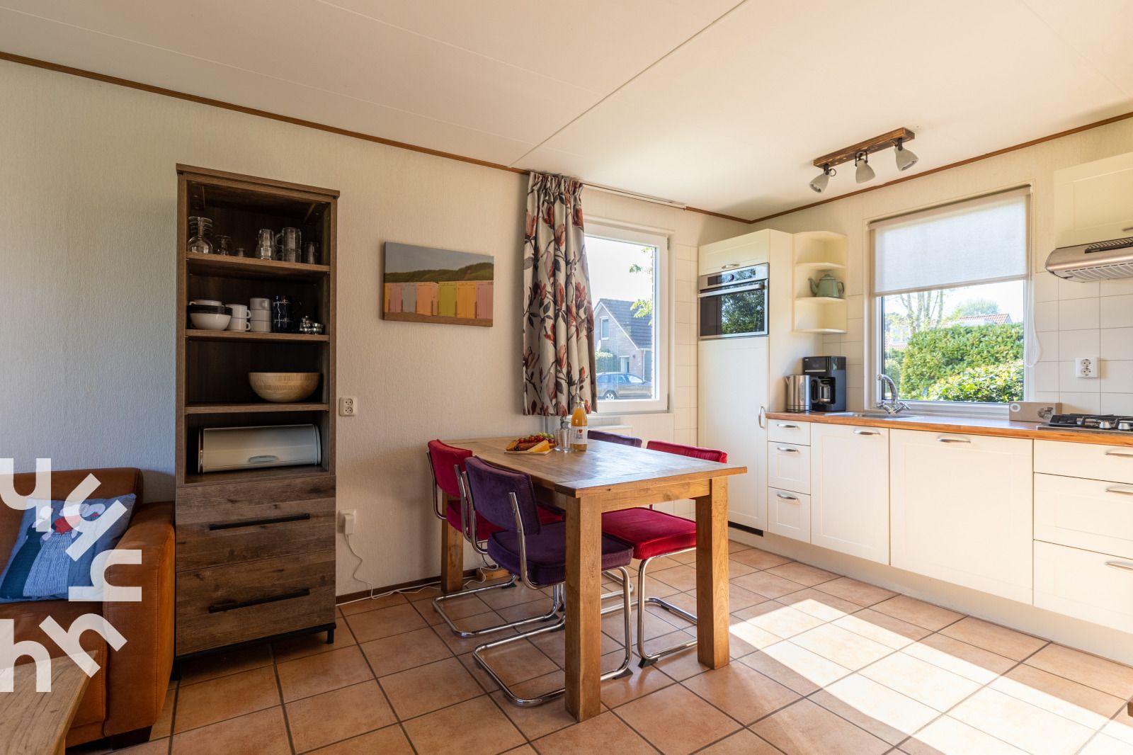 Aerial photo of vacation home ZE414 and surroundings in Oostkapelle, Walcheren, Zeeland.