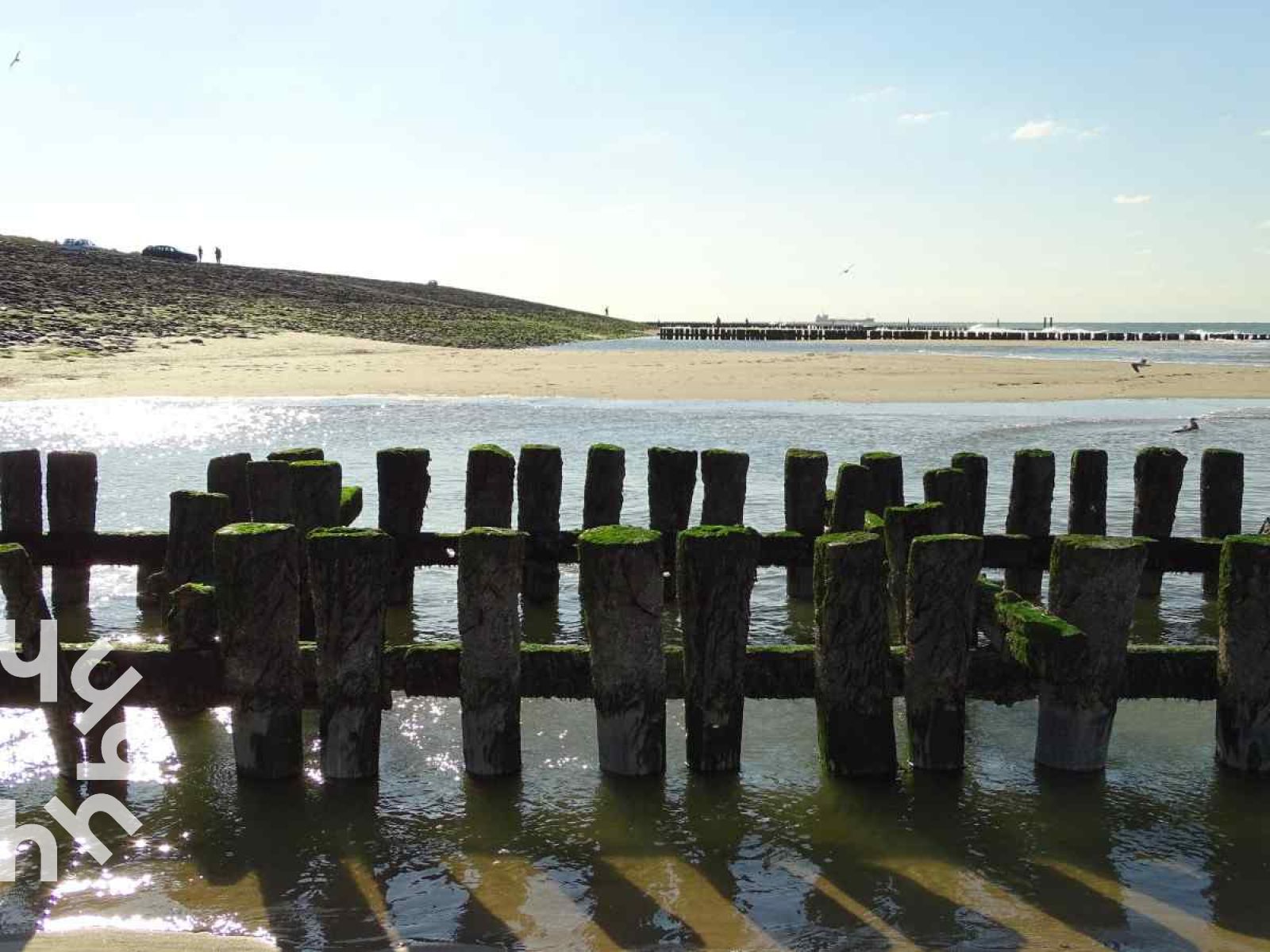 Strand bij Oostkapelle, dichtbij ZE073 vakantiehuis, Walcheren, Zeeland.