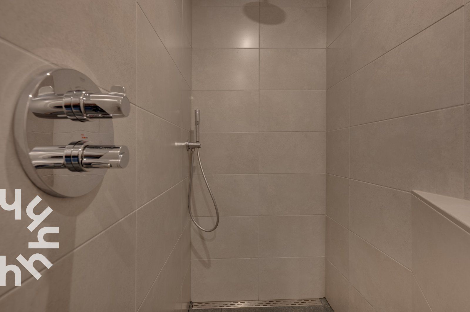 Moderne badkamer in vakantiehuis ZE926, Westkapelle, Zeeland.