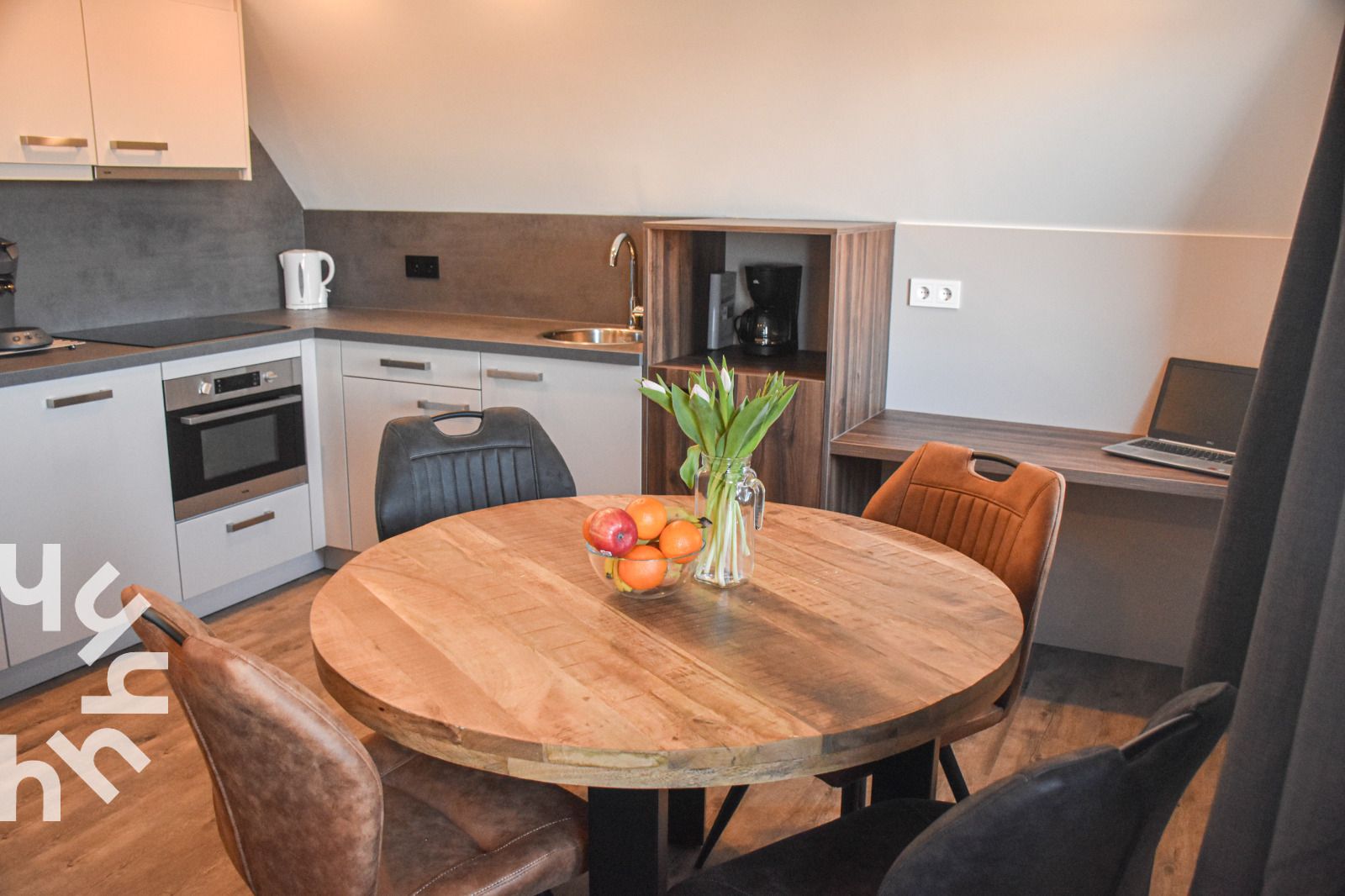 Stylish decoration in vacation home ZE1315, Westkapelle, Walcheren, Zeeland with colorful wall decoration.