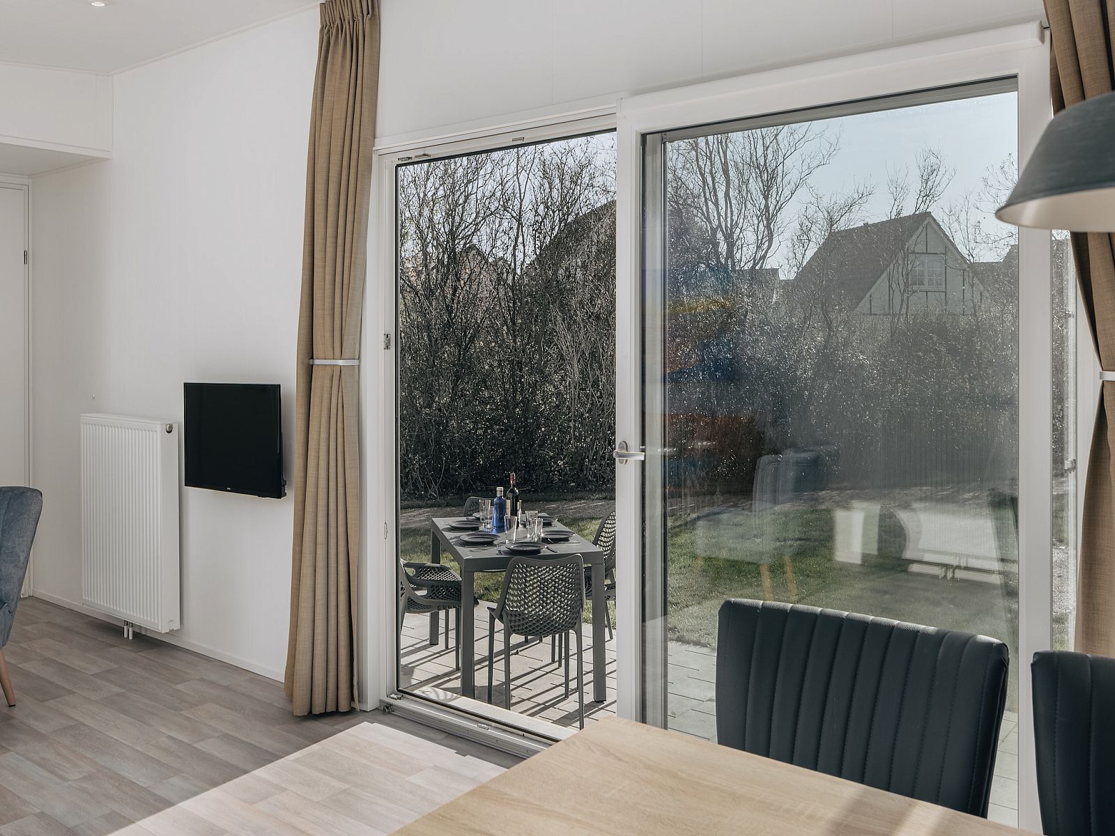 Guest house 6204187 - Chalet Walcheren - Vakantiepark Hof Domburg 22