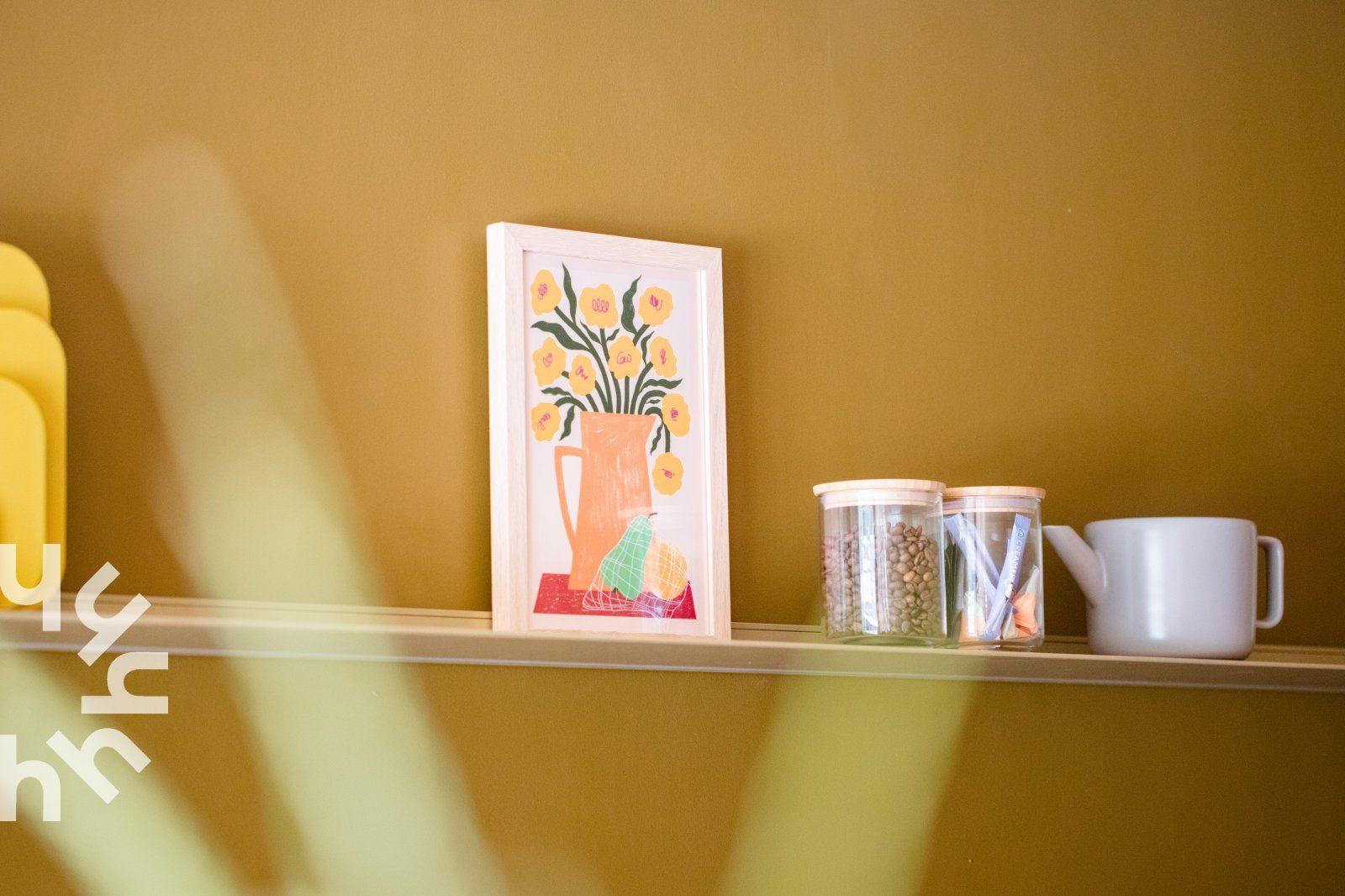Cyclists on the road along the coast near Domburg, Walcheren, near vacation home ZE1297