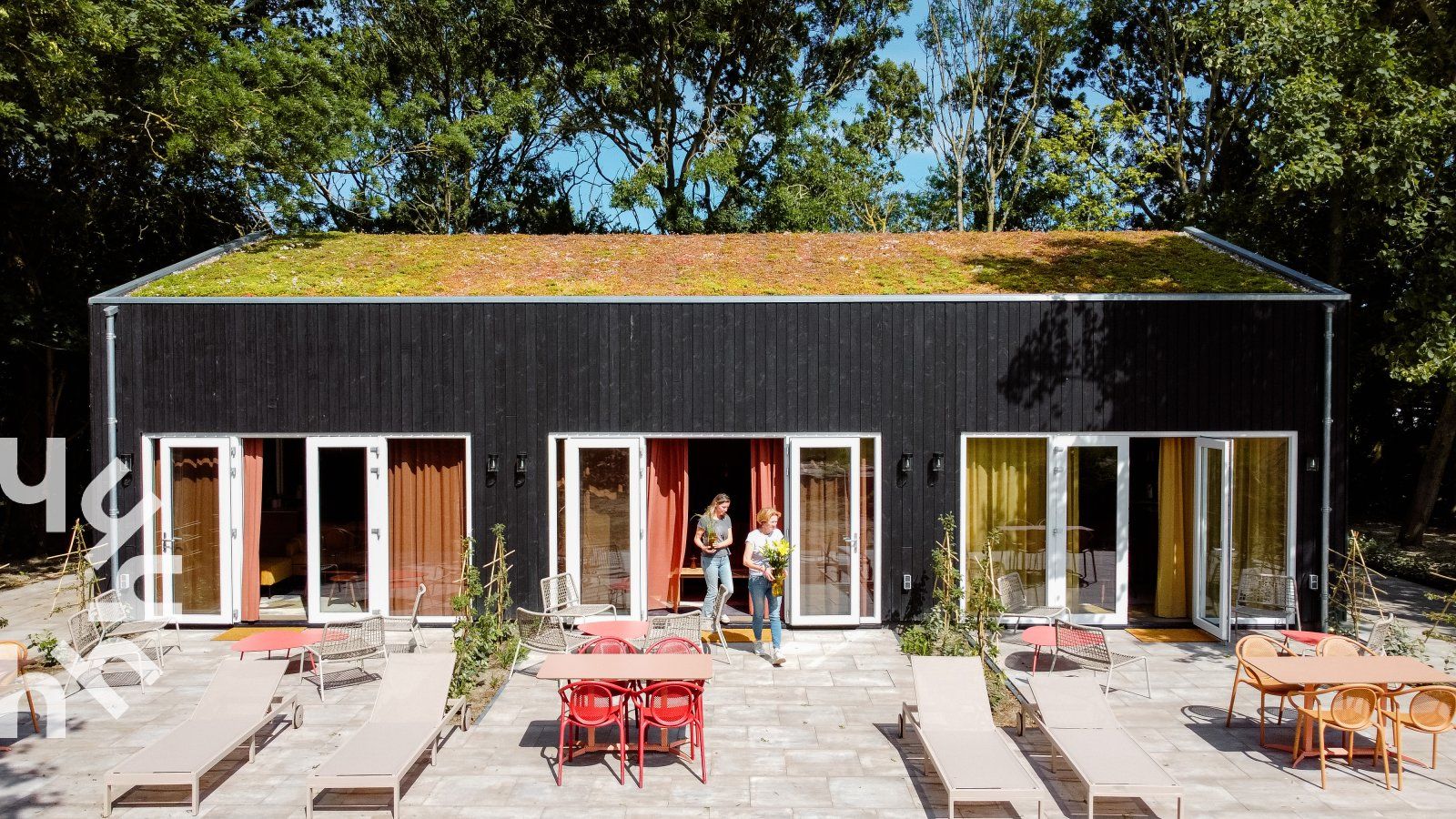 Vacation home ZE1297 in Domburg, Walcheren, with green roof and sunny terrace