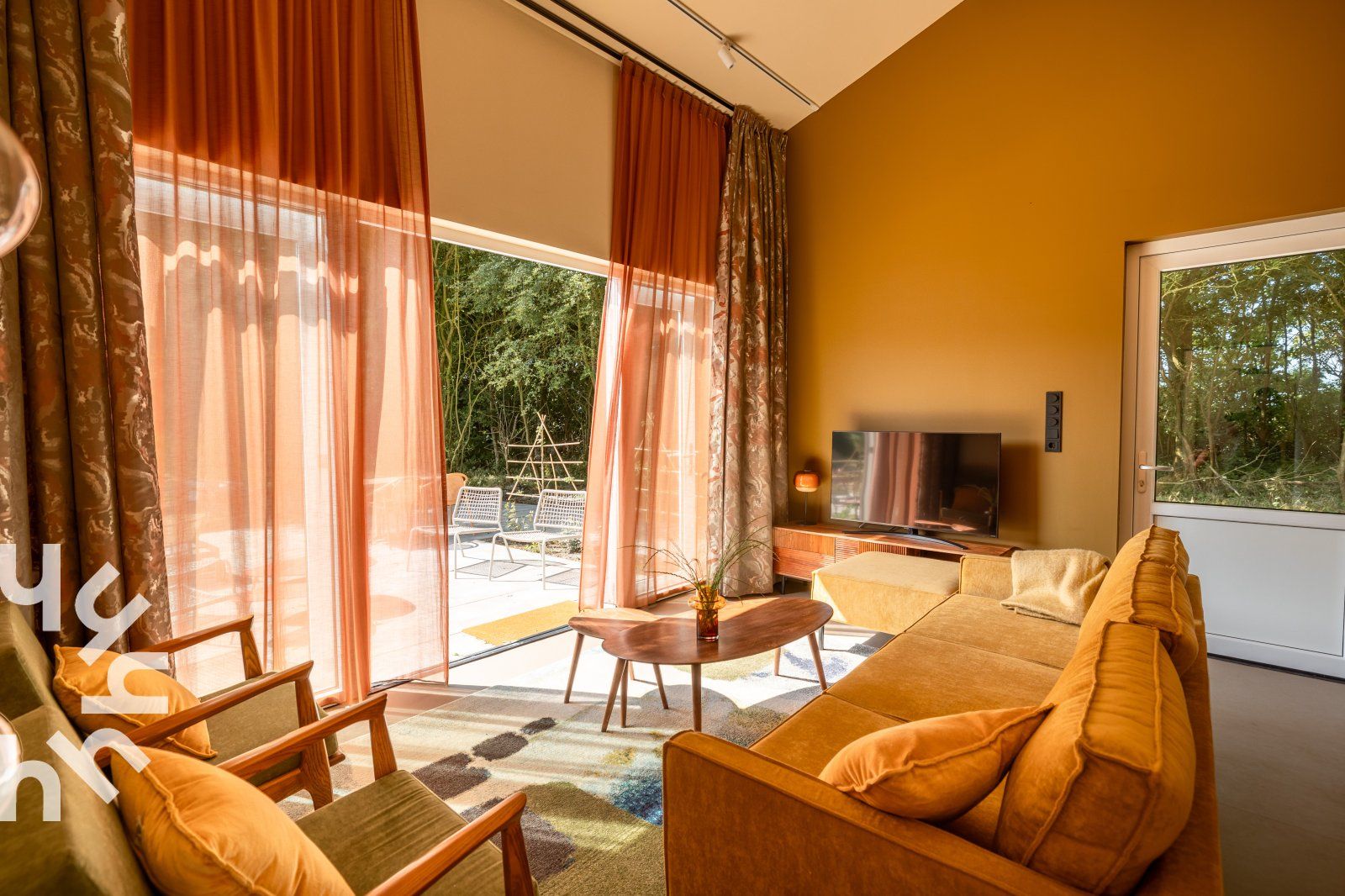 Bird's eye view of vacation home ZE1297 in Domburg, Walcheren, with spacious terrace