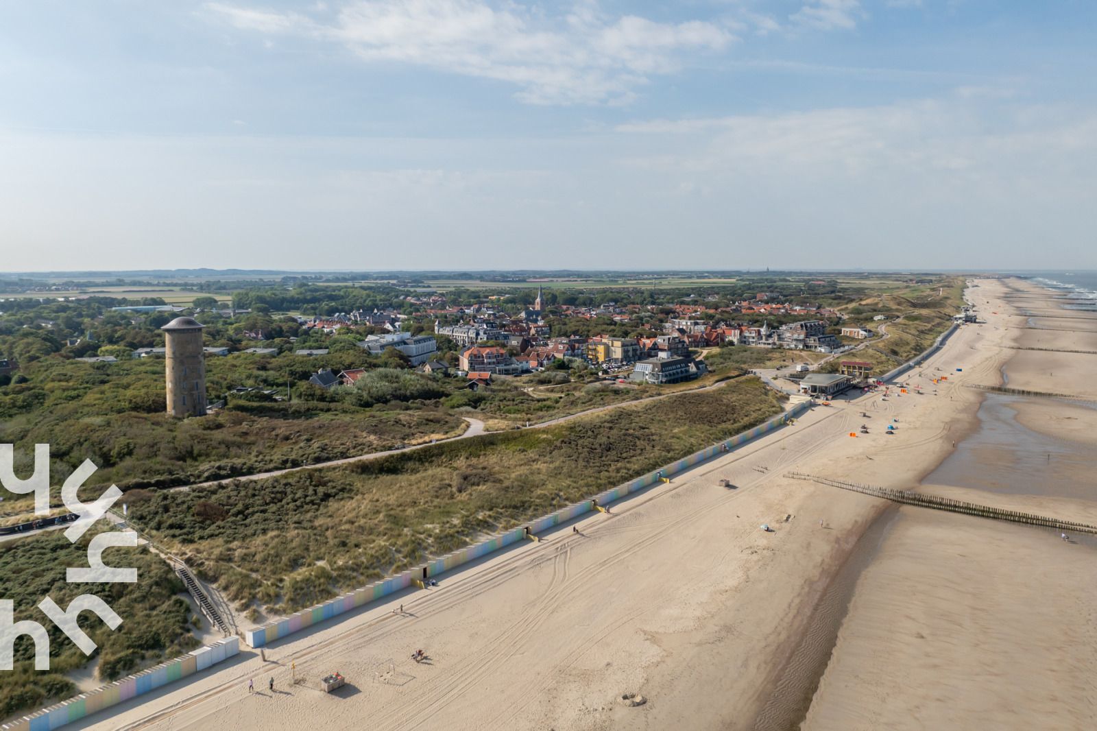 Stylish bathroom in vacation home ZE1297, Domburg, Walcheren, with modern amenities