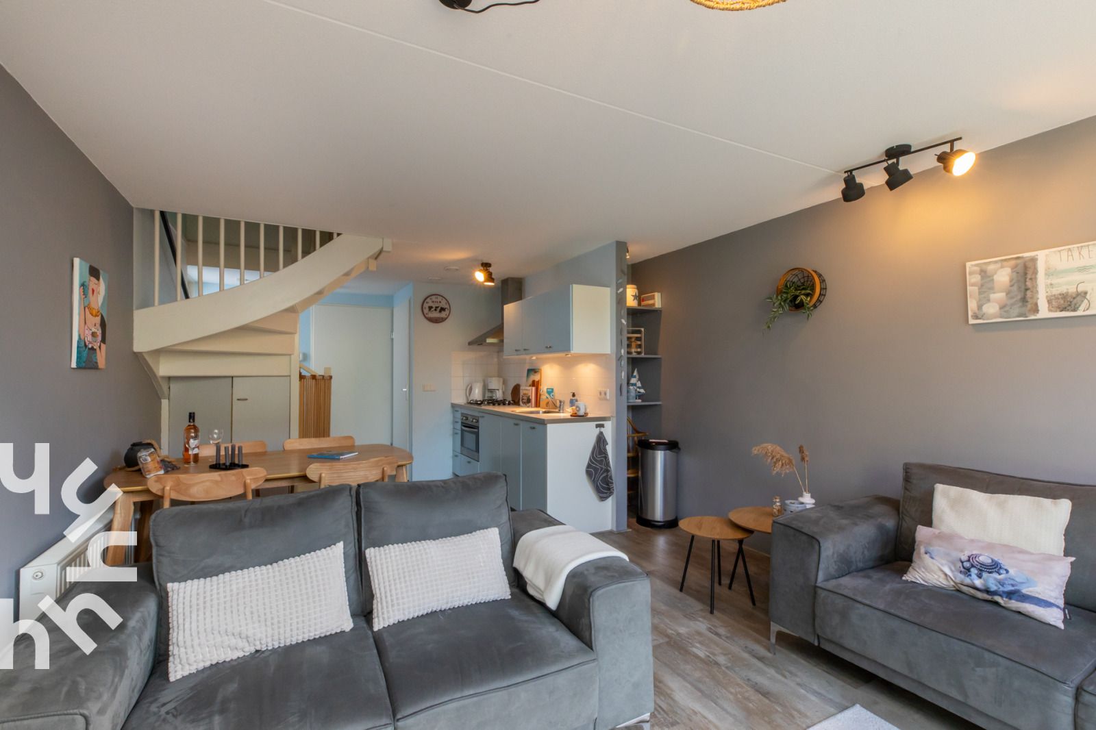 Schilderij van mossel in vakantiehuis ZE1594 in Domburg, Walcheren, Zeeland voor maritieme sfeer.