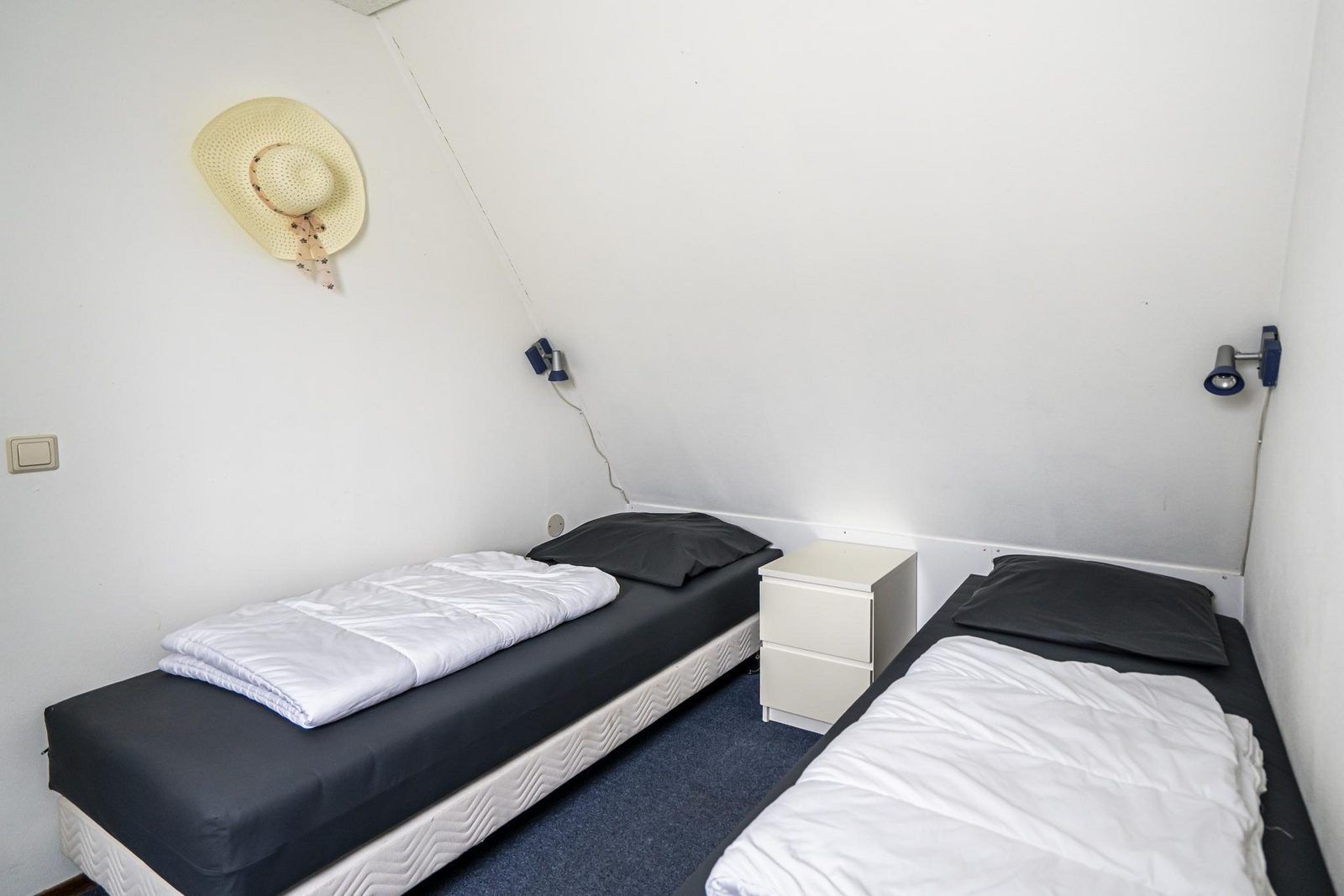 Luftaufnahme von VZ969 Ferienhaus in Vlissingen, Walcheren, mit der umliegenden Natur.