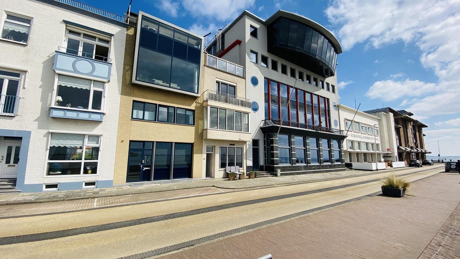 Gevel van VZ733 Studio Vlissingen, vakantieverblijf in Vlissingen, gelegen aan de kust van Zeeland.