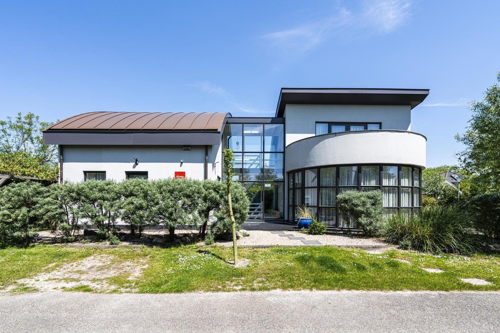 VZ908 Luxurioese Ferienvilla in Vlissingen mit modernem Design und gruener Umgebung in Walcheren, Zeeland.