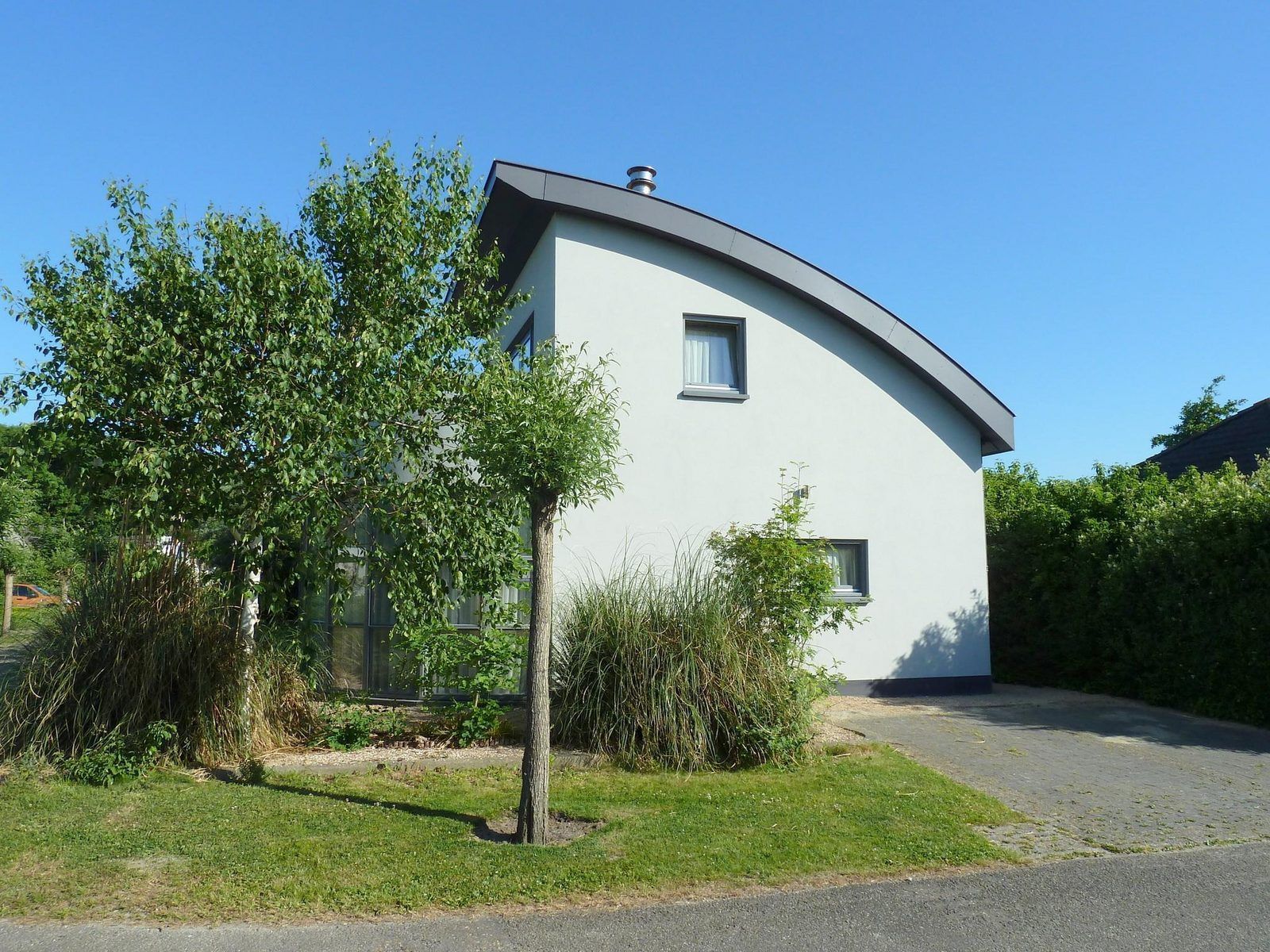 VZ908 Luxurioese Ferienvilla in Vlissingen mit moderner Architektur und Garten in Walcheren, Zeeland.