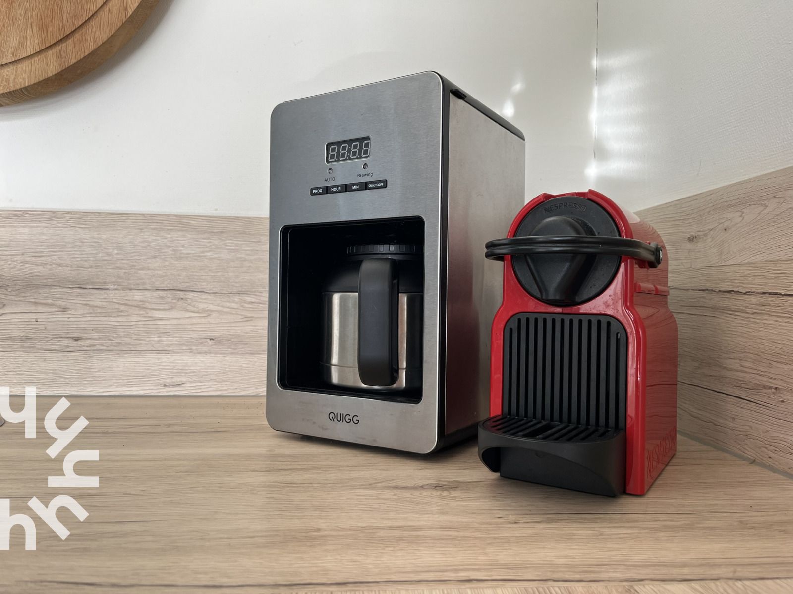 Eethoek met uitzicht op de tuin in vakantiehuis ZE1445, Aagtekerke, Walcheren.