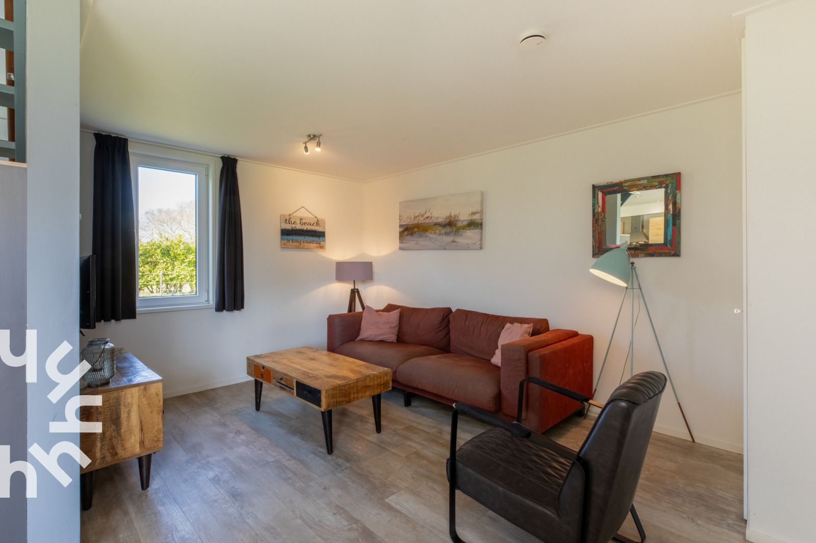 Moderne keukeninrichting in ZE1448 vakantiehuis, Aagtekerke, Walcheren, met alle voorzieningen.