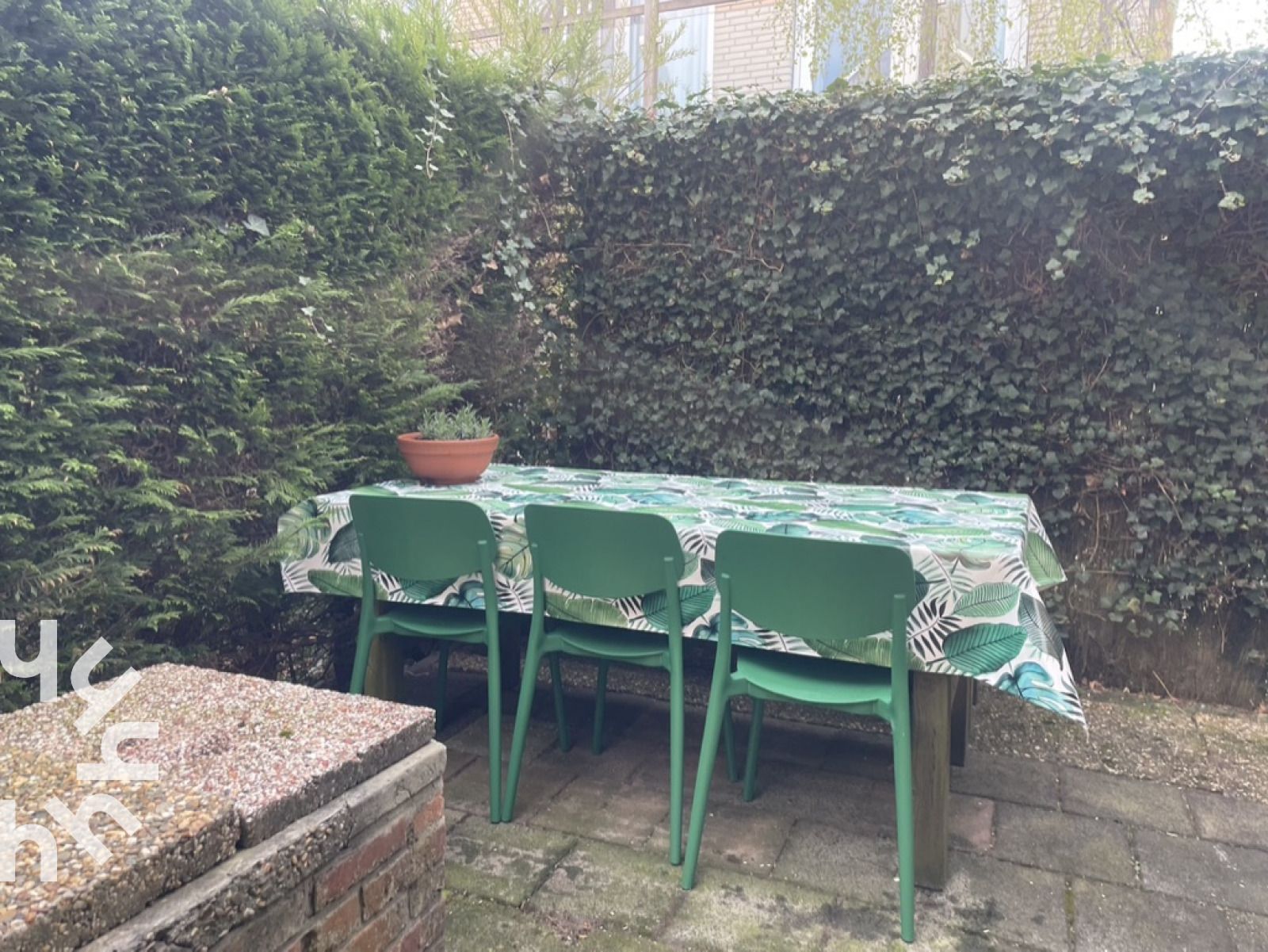 Cozy living room of vacation home ZE1541 in Zoutelande, Walcheren. Comfortable sitting area overlooking the nature of Zeeland.