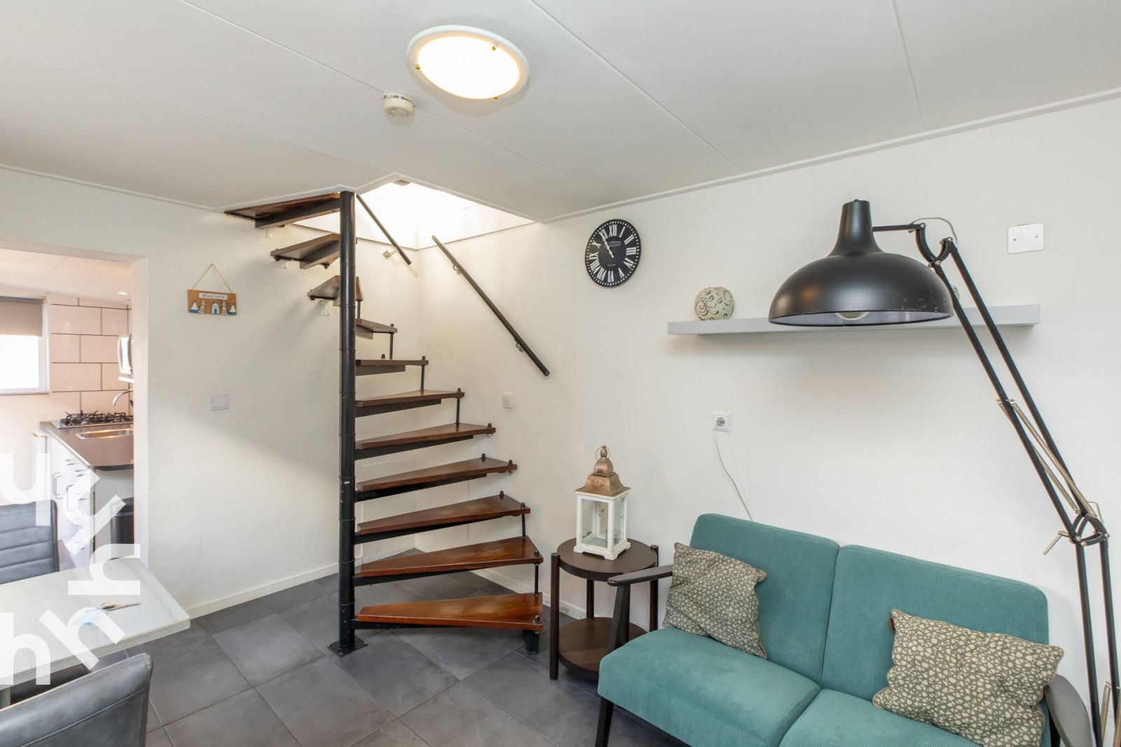 Functionele keuken in vakantiehuis ZE1633, Zoutelande, Walcheren, Zeeland.