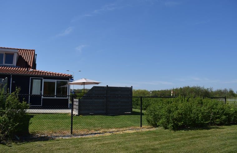 Ferienhaus in Zoutelande mit grossem Garten und Privatsphaere, inmitten der Natur in Walcheren, Zeeland.