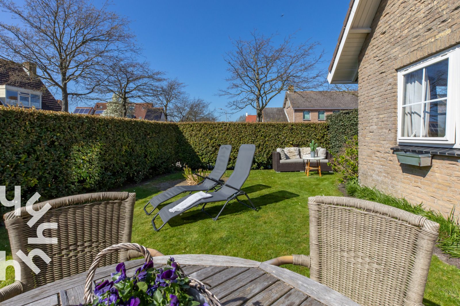 Bright living room in vacation home ZE1392, Zoutelande, Walcheren.