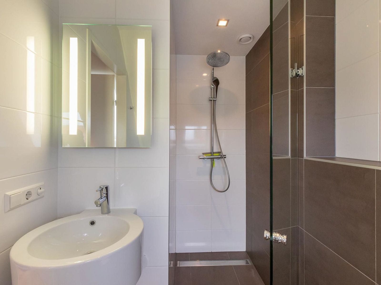 Guest house 620776 - Holiday property Walcheren - Vakantiehuis Sirène Bleue