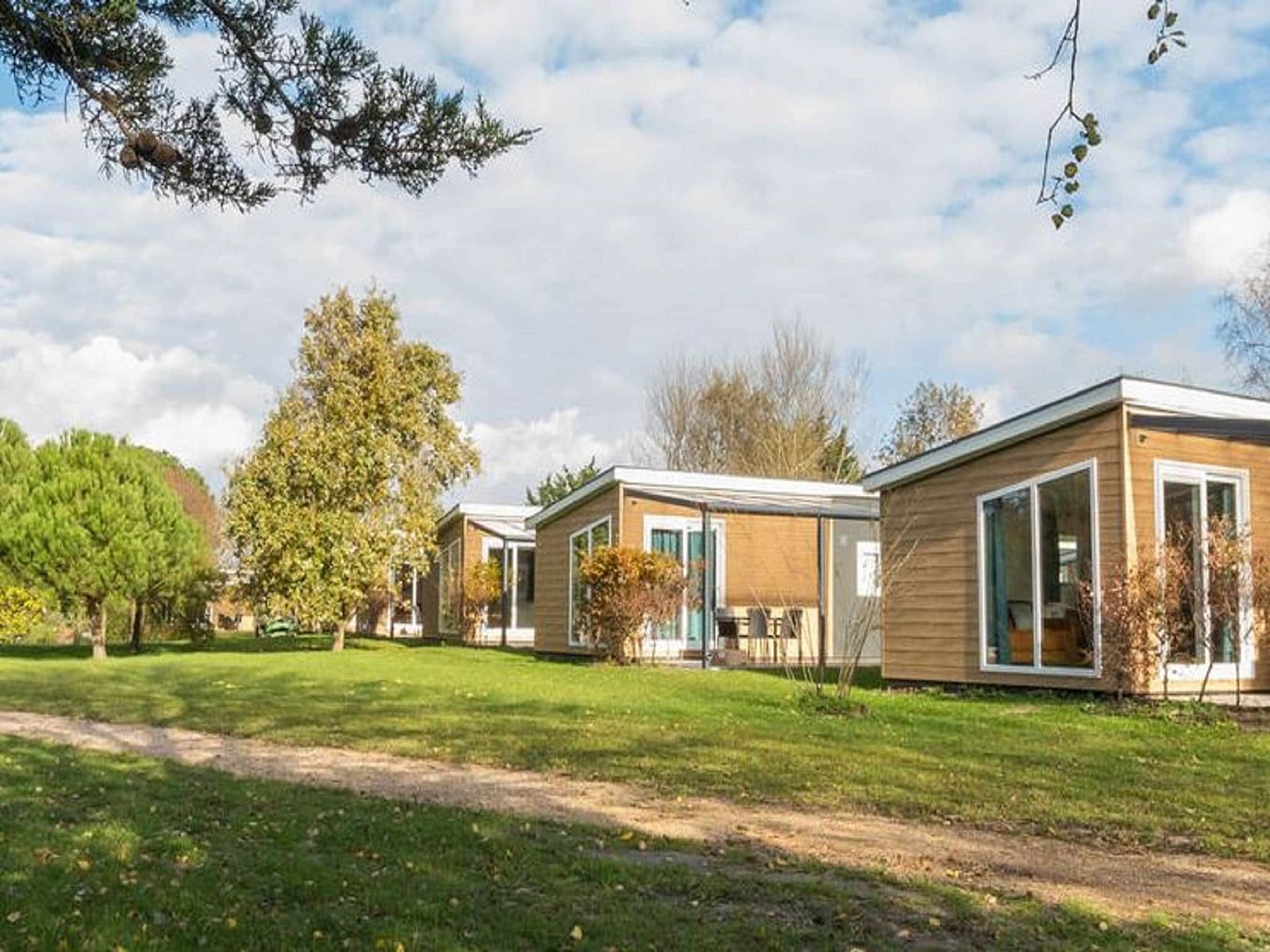 Verblijf 6209112 - Vakantiewoning Walcheren - Fort den Haak - Chalet 1 tm 15  hond